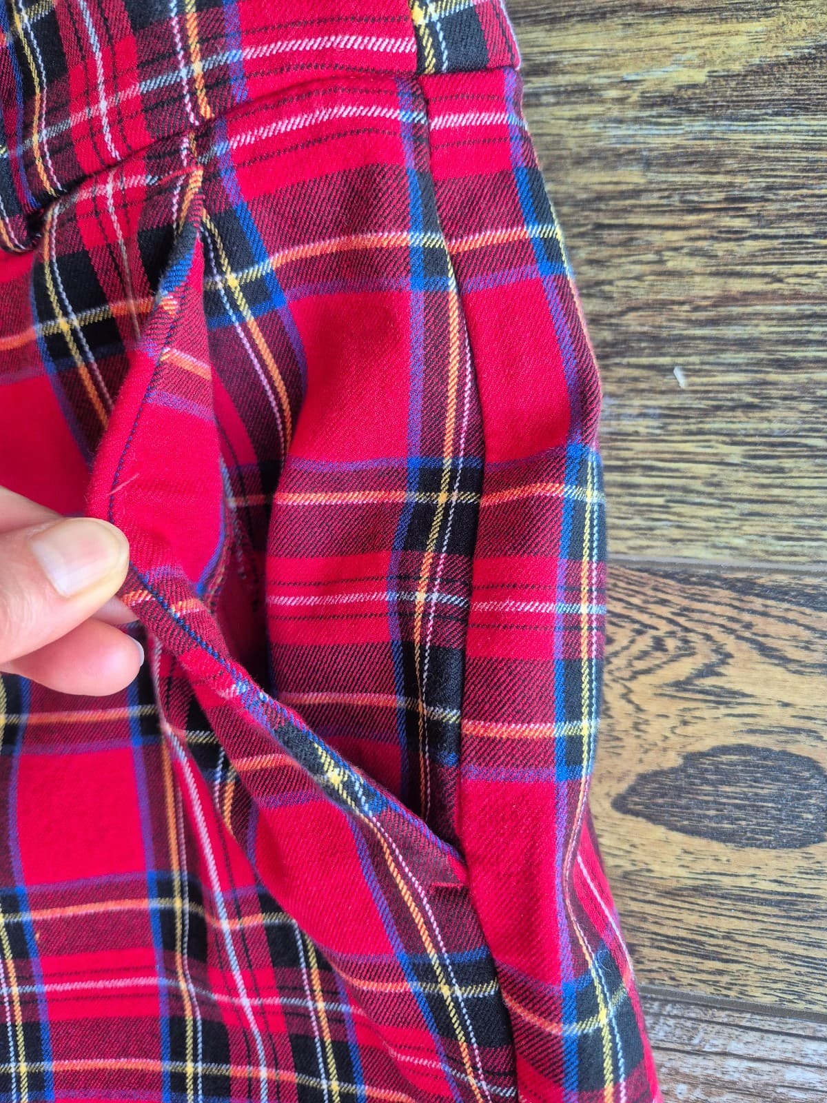 J.Crew Kallie Tartan Plaid Red Black Multi Cropped Straight Pants Womens 6 BT097 - Thumbnail 6