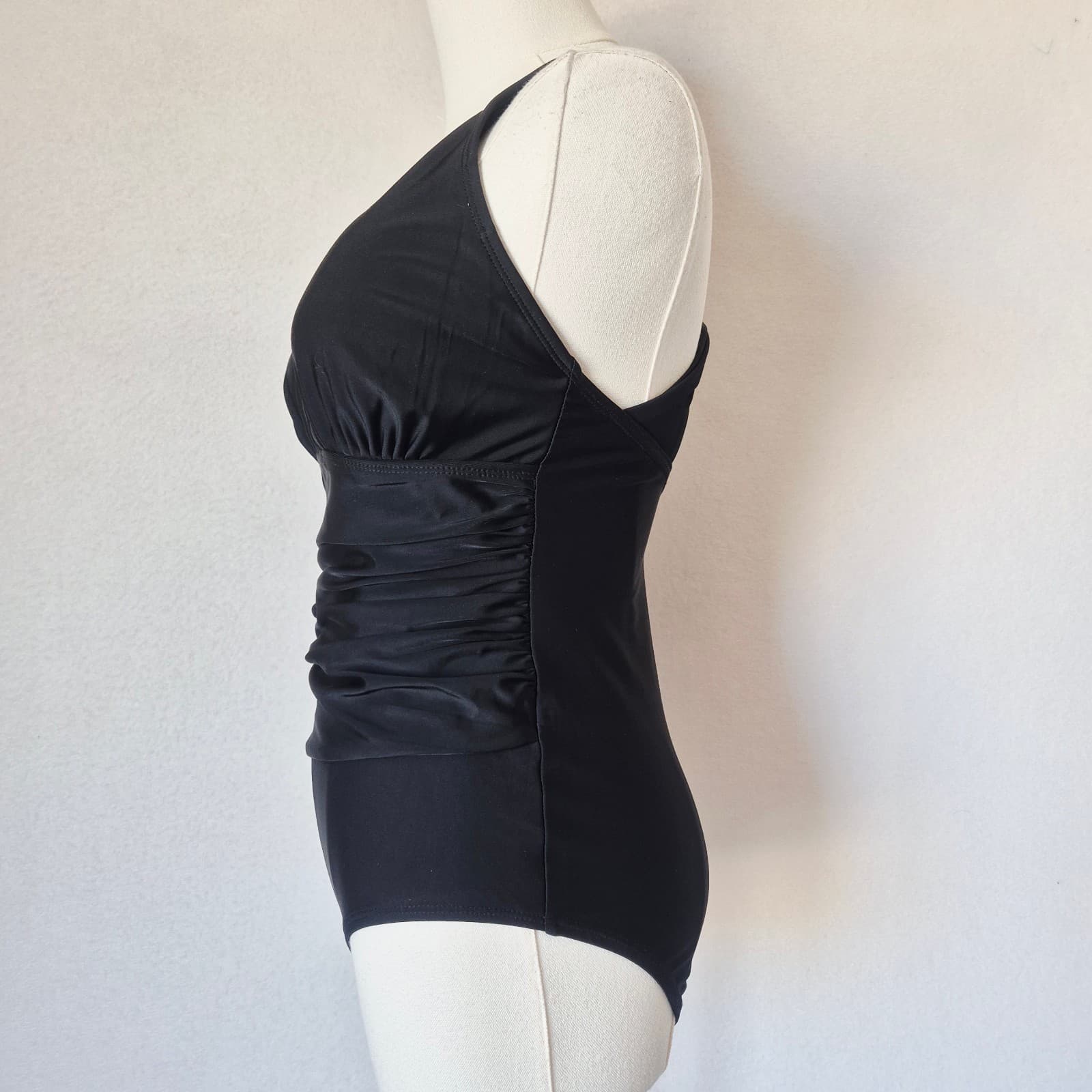 NWoT Eddie Bauer One Piece Swimsuit Ruched-Waist Shaping Cross-Back Black Sz.S - Thumbnail 5