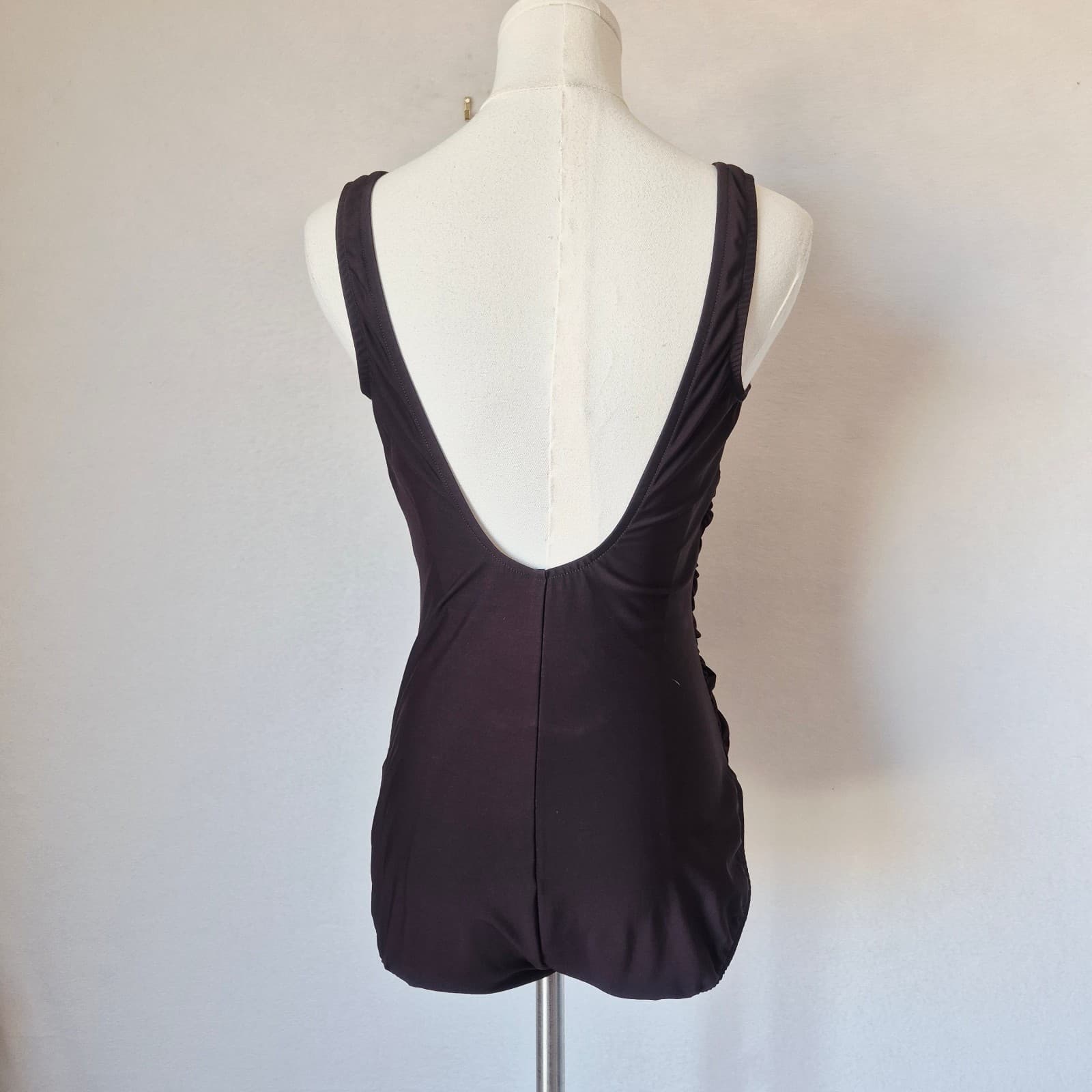 Trimshaper One Piece Surplice Swimsuit Ruched Tummy Control Underwire Brown US10 - Thumbnail 4