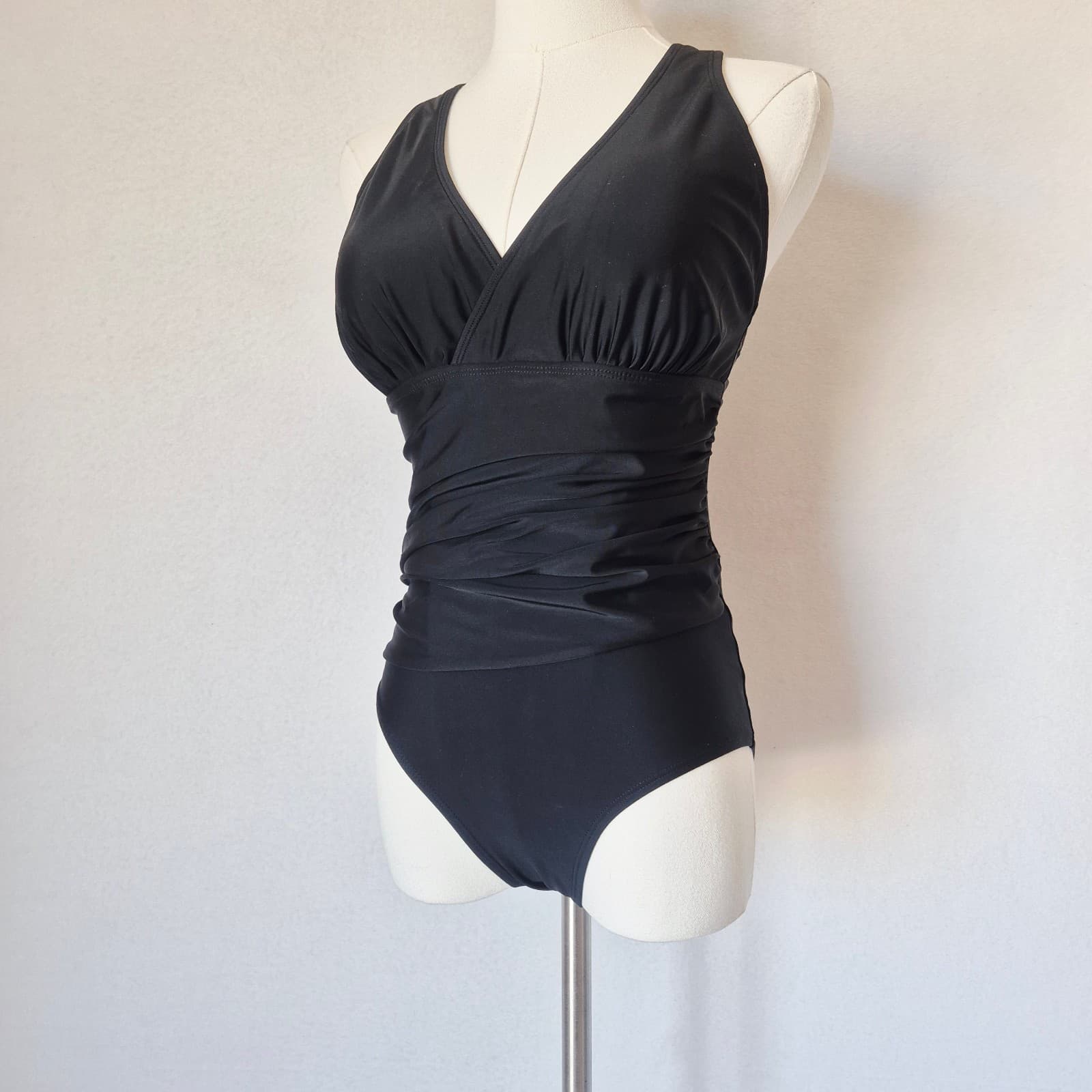 NWoT Eddie Bauer One Piece Swimsuit Ruched-Waist Shaping Cross-Back Black Sz.S - Thumbnail 4