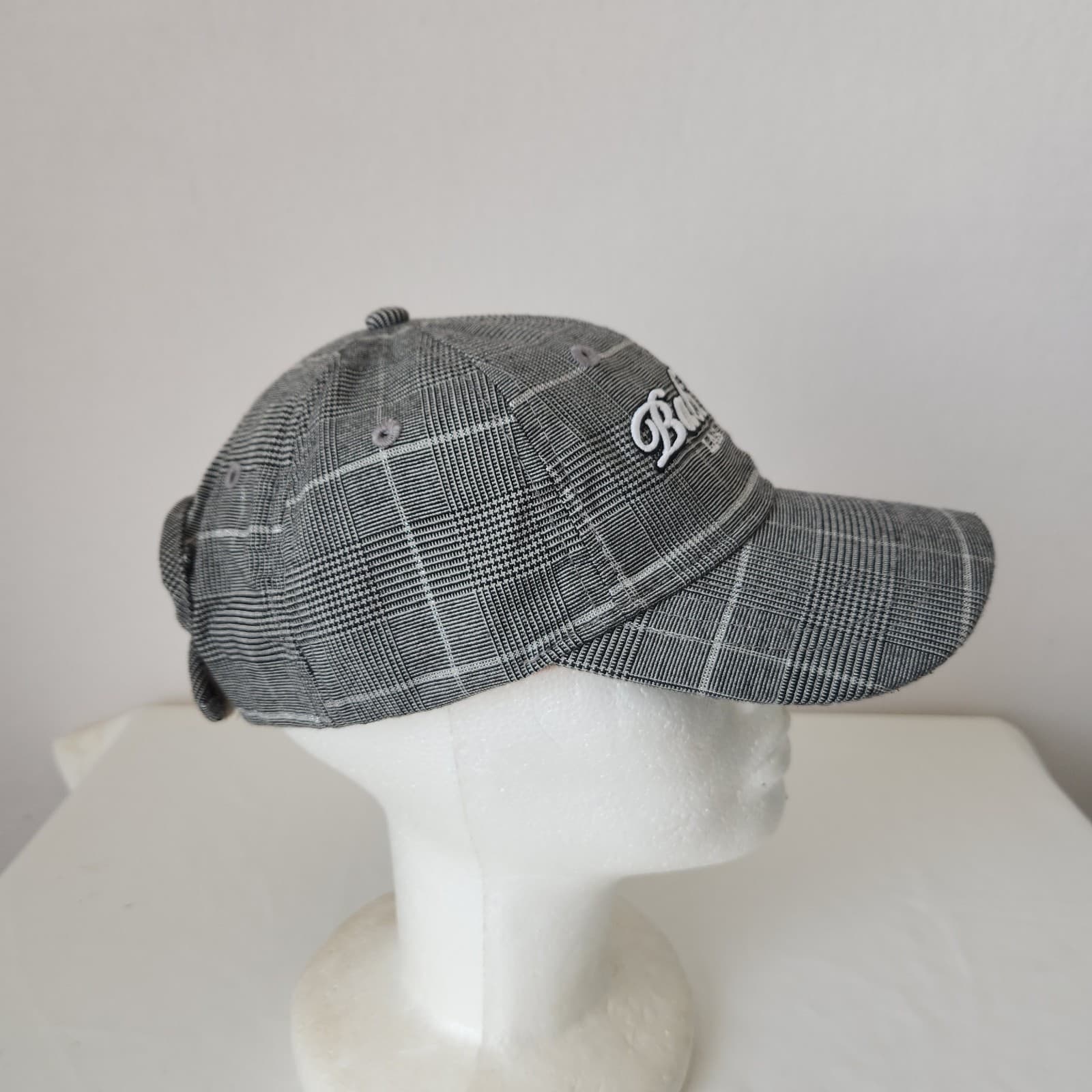 NWoT Legendary Bali Hai Golf Club Las Vegas Hat Adjustable Plaid Gray Glitter - Thumbnail 4
