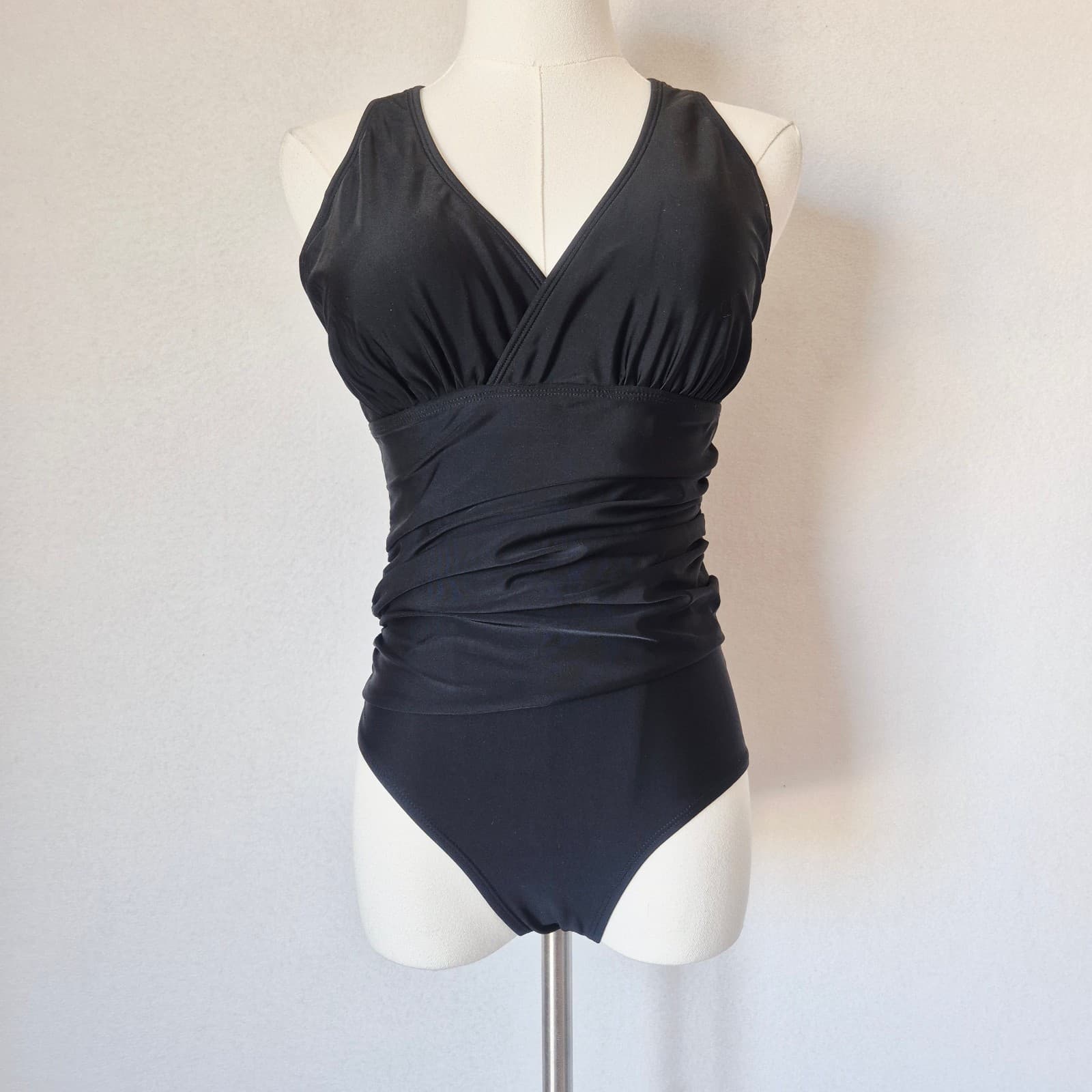 NWoT Eddie Bauer One Piece Swimsuit Ruched-Waist Shaping Cross-Back Black Sz.S - Thumbnail 2