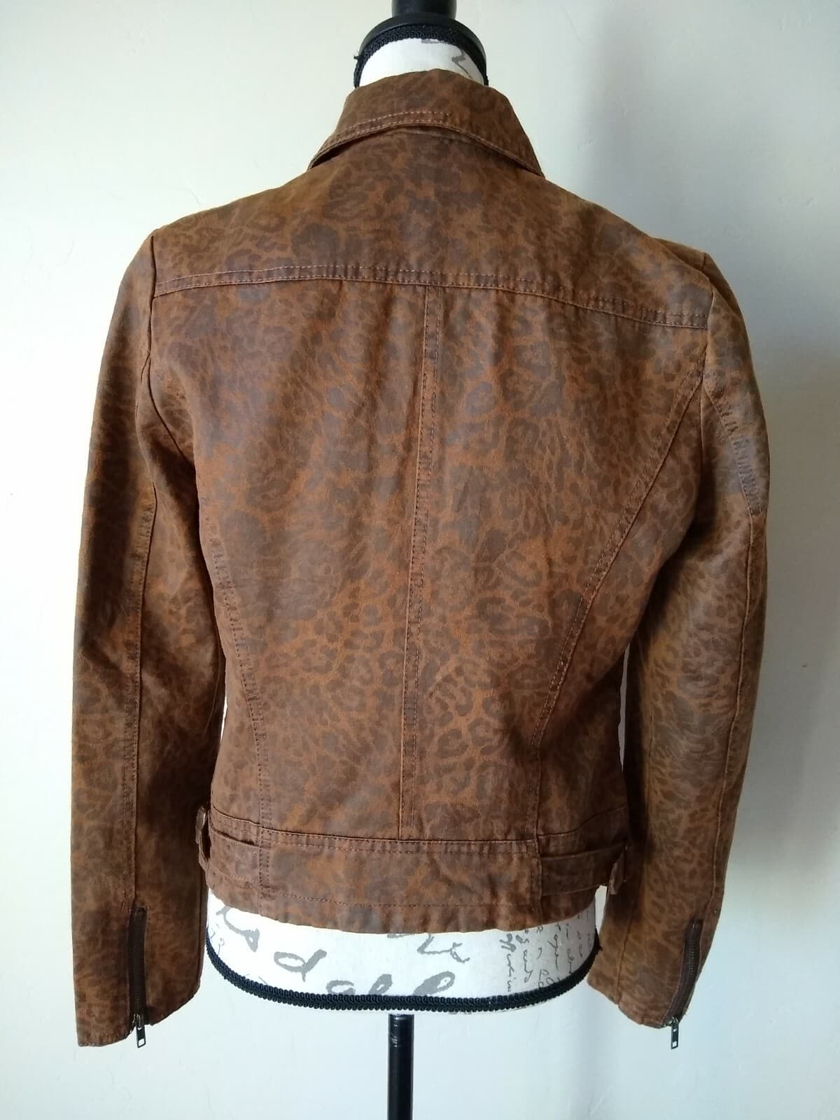 KUT from the Kloth Faux Suede Jacket Leopard Print Zip Pockets Sz.M - Thumbnail 6