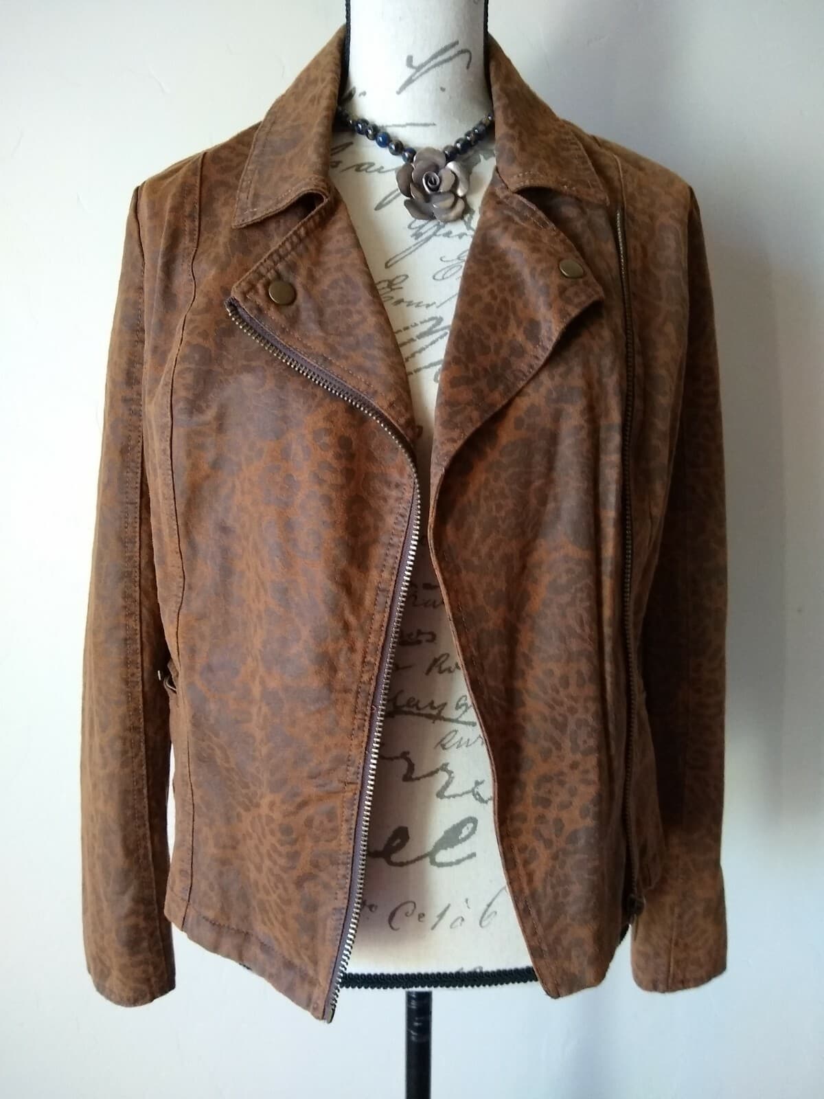 KUT from the Kloth Faux Suede Jacket Leopard Print Zip Pockets Sz.M - Thumbnail 4