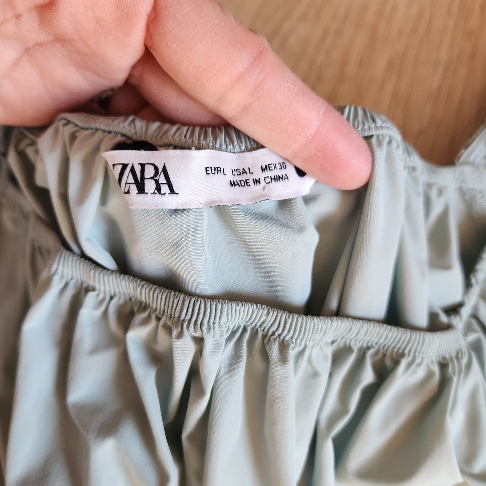 ZARA Strenchy Ruched Puff Sleeve Cropped Top Square Neck-Off Shoulder Green Sz.L - Thumbnail 9