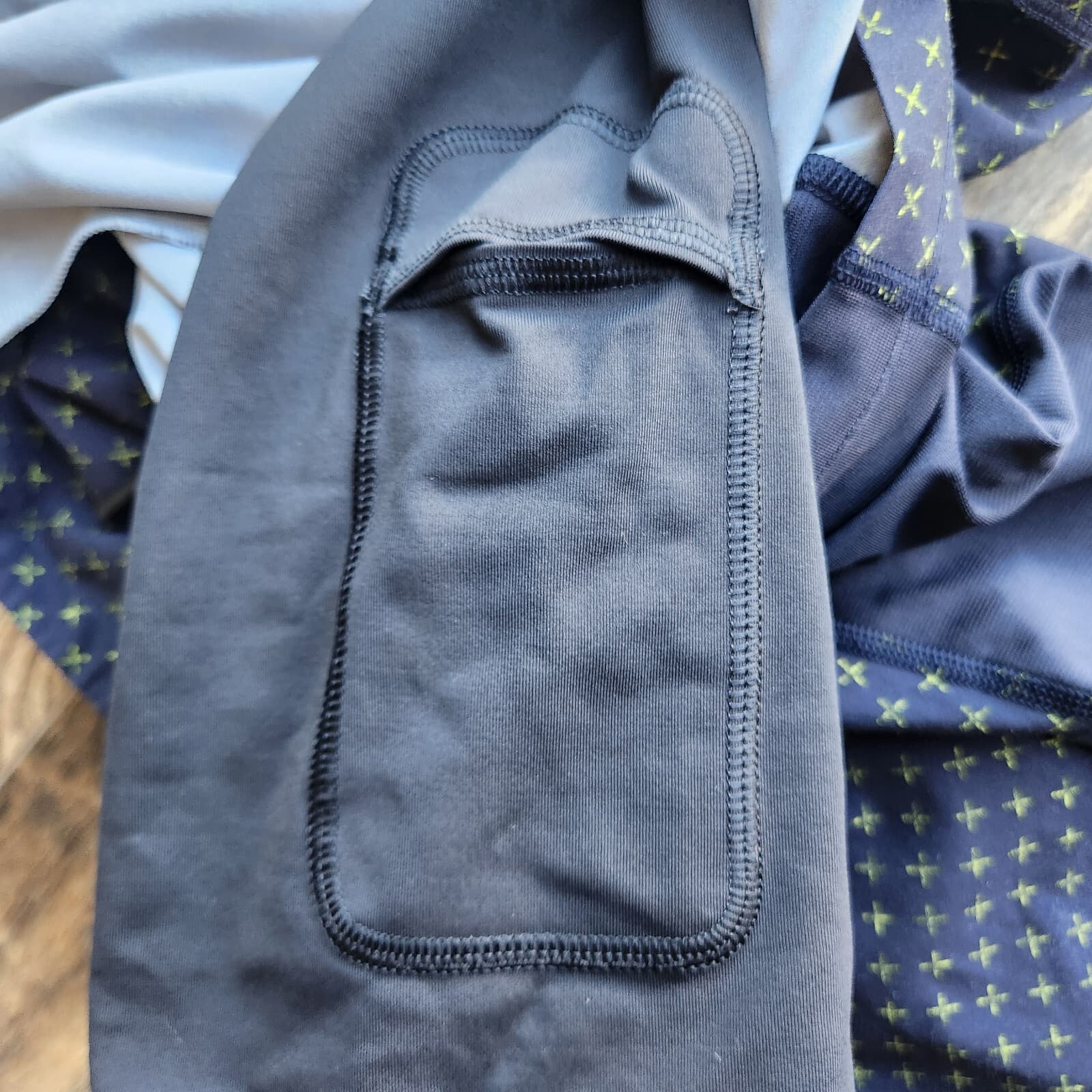 Lululemon T.H.E. Short Luxtreme Liner 9" Cross Me Split Pea Naval Blue Men's M - Thumbnail 4