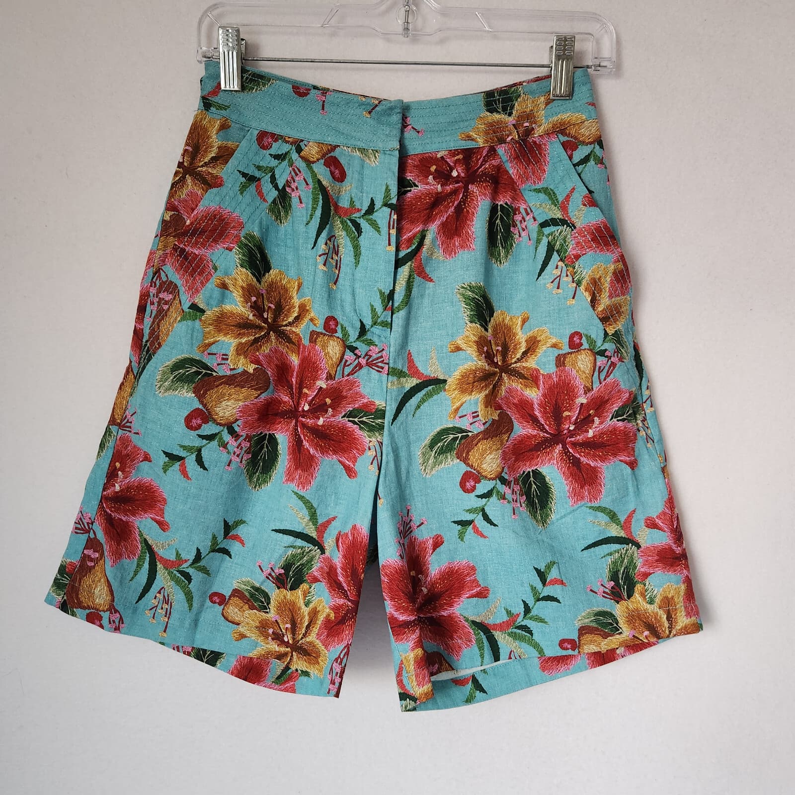 NWoT Farm Rio Anthropologie Melanie Floral Bermuda Shorts Linen Blend Blue XS - Thumbnail 3