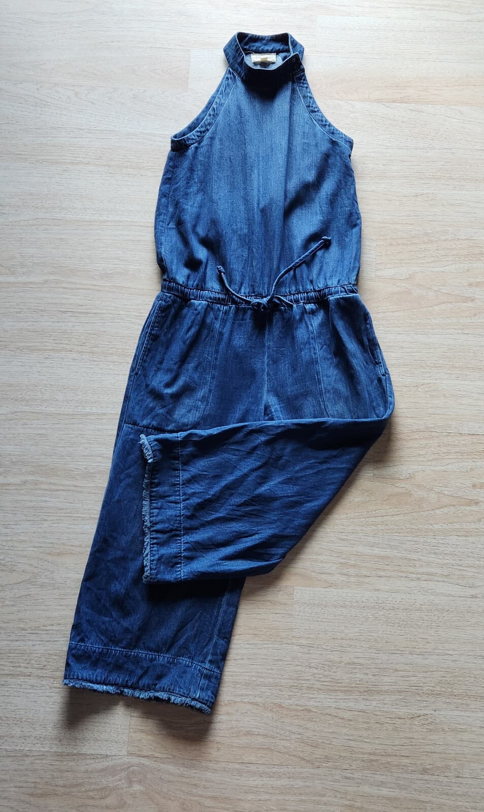 Cloth & Stone Bella Dahl Denim Wide Leg Jumpsuit Pocket Raw Hem Halter Neck Sz.M - Thumbnail 2