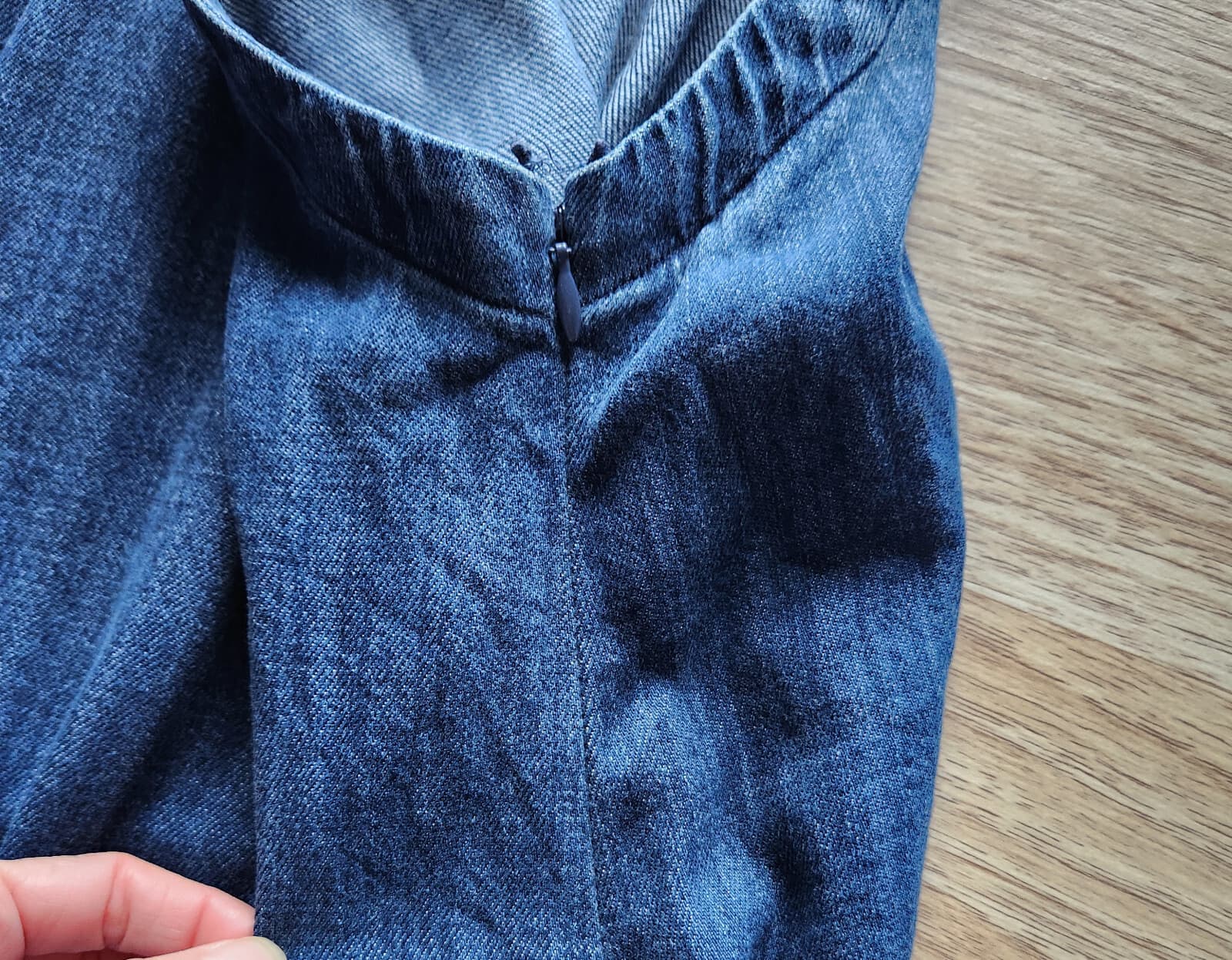 Cloth & Stone Bella Dahl Denim Wide Leg Jumpsuit Pocket Raw Hem Halter Neck Sz.M - Thumbnail 9