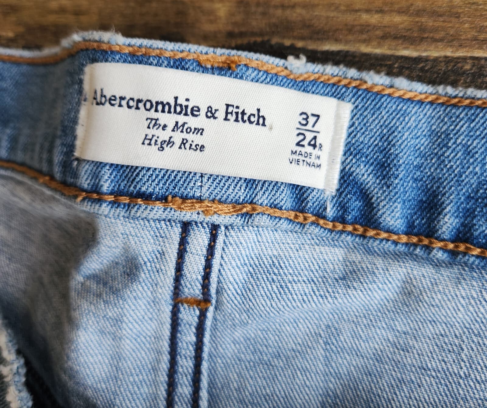 NWT Abercrombie & Fitch The Mom High Rise Jean Cropped Stretch Blue Women 37 24R - Thumbnail 8