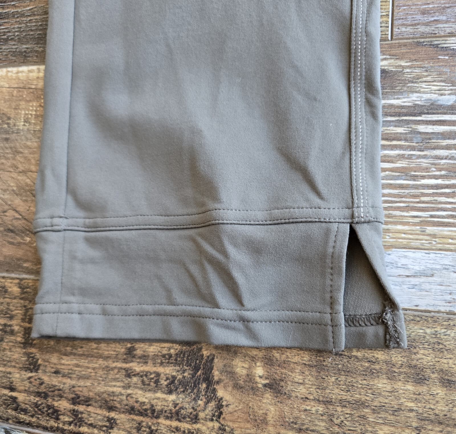 NEW Kuhl Mova Kapri 20" Shorts Pocket Soft Stretch Drawstring Breen Women's 8 - Thumbnail 4
