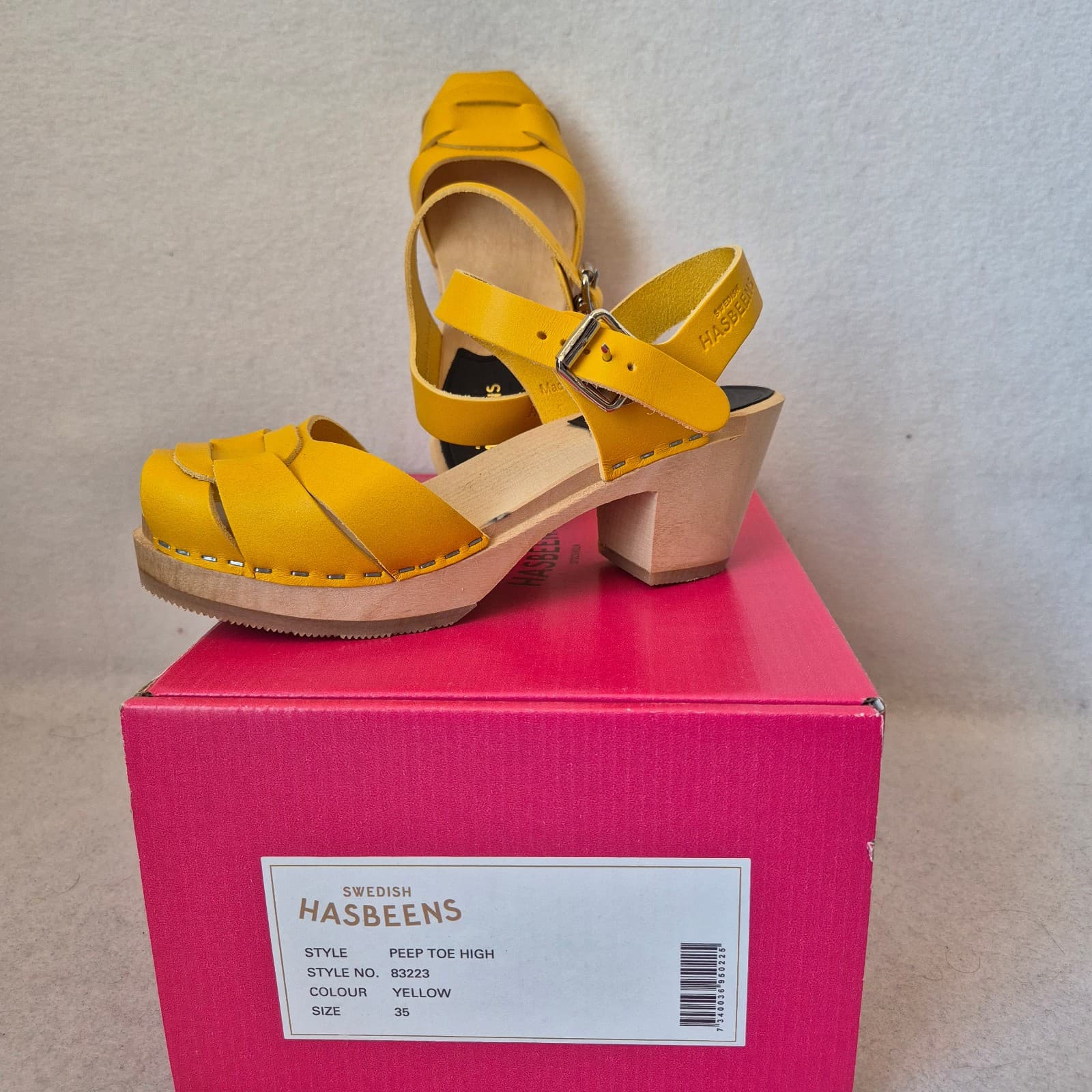 NIB Swedish Hasbeens $370 Peep Toe High Sandals Yellow Leather Wood-Heel Sz.EU35 - Thumbnail 4