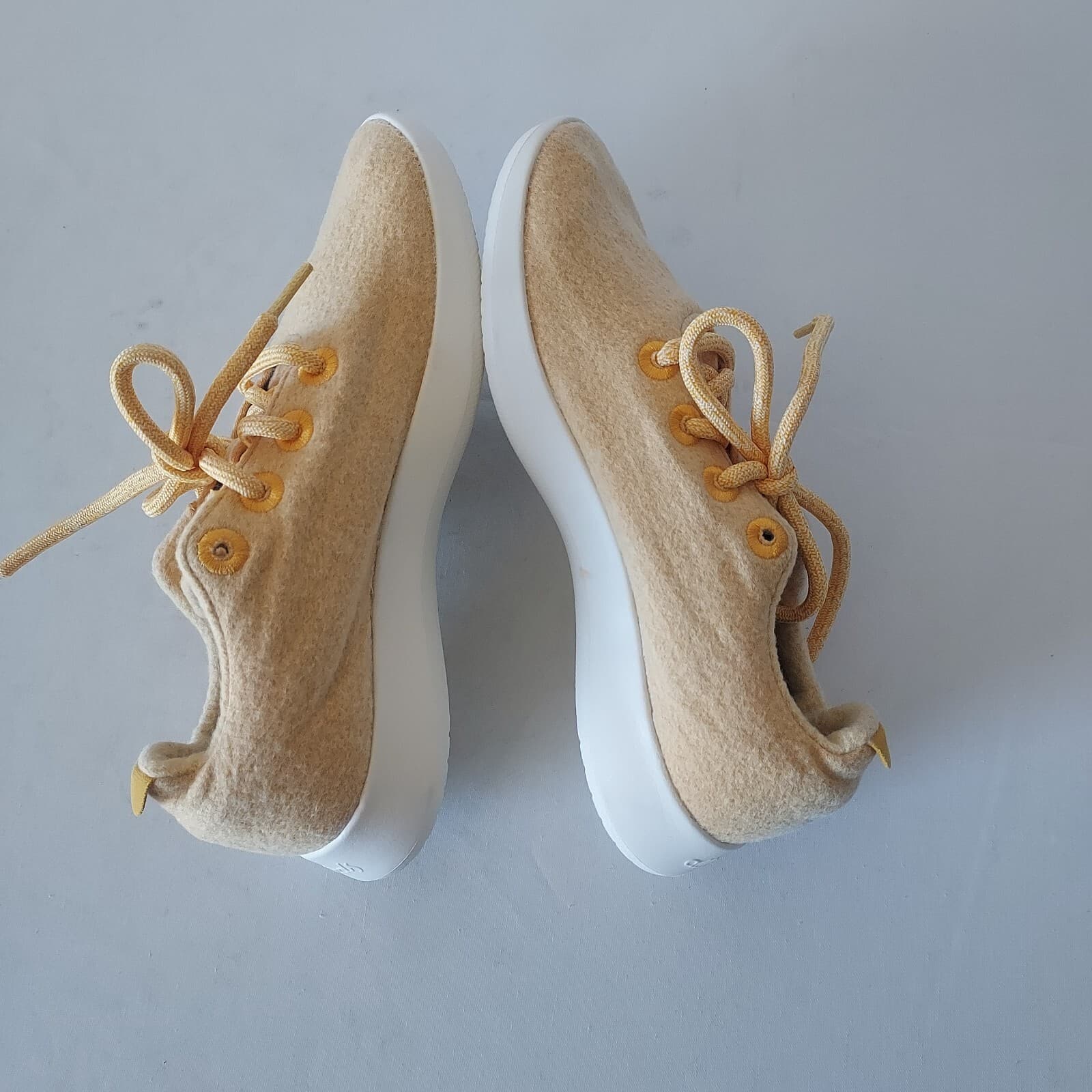 Allbirds Merino Wool Runners Running Shoes Sneakers Lace-Up Yellow Women US7 - Thumbnail 4