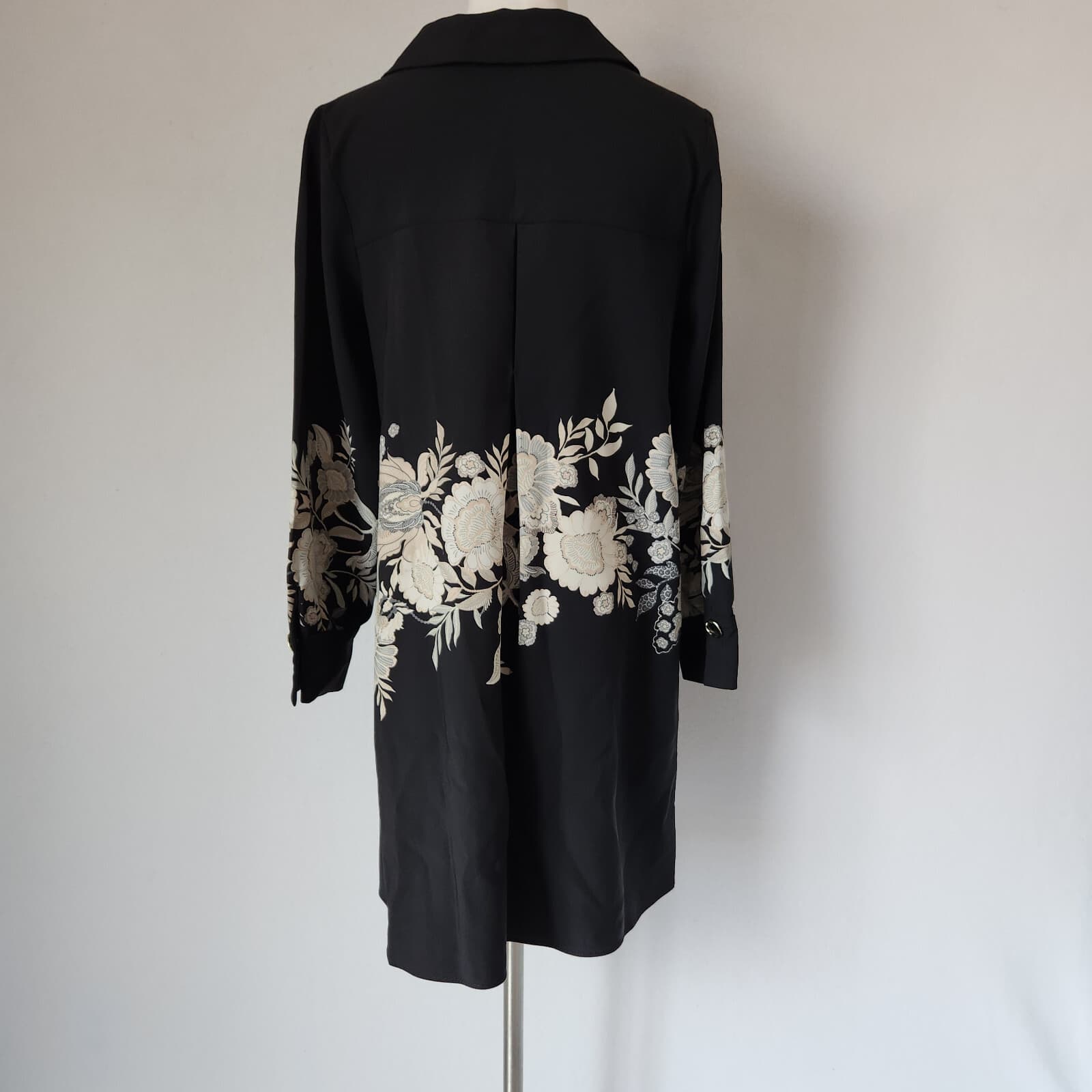 ZARA Floral Printed Mini Dress Long Sleeve Collar V-Neck Black Cream Women's S - Thumbnail 9