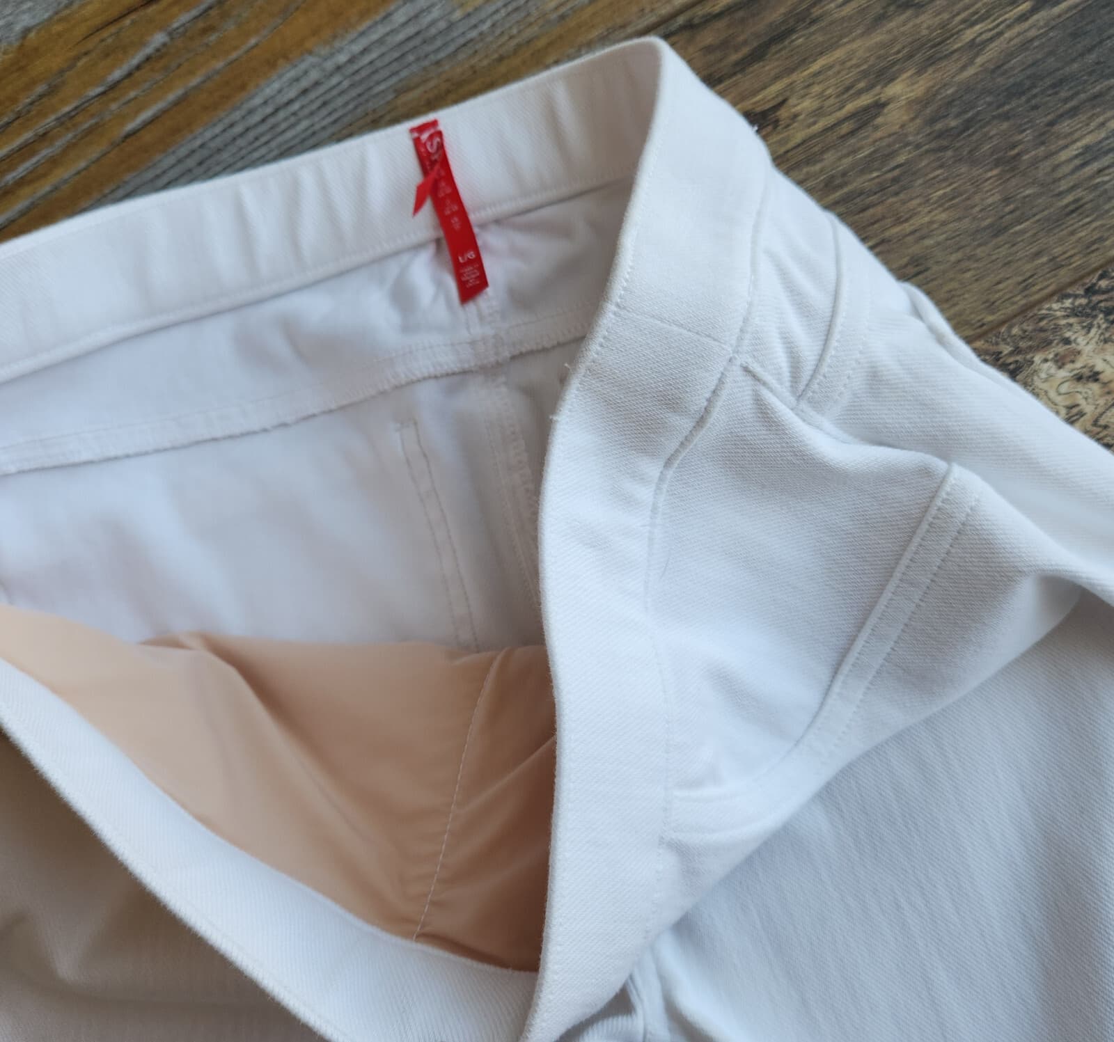 NWoT SPANX $98 Jean-ish Ankle Legging Tummy Control Back Pocket White Twill Sz.L - Thumbnail 10