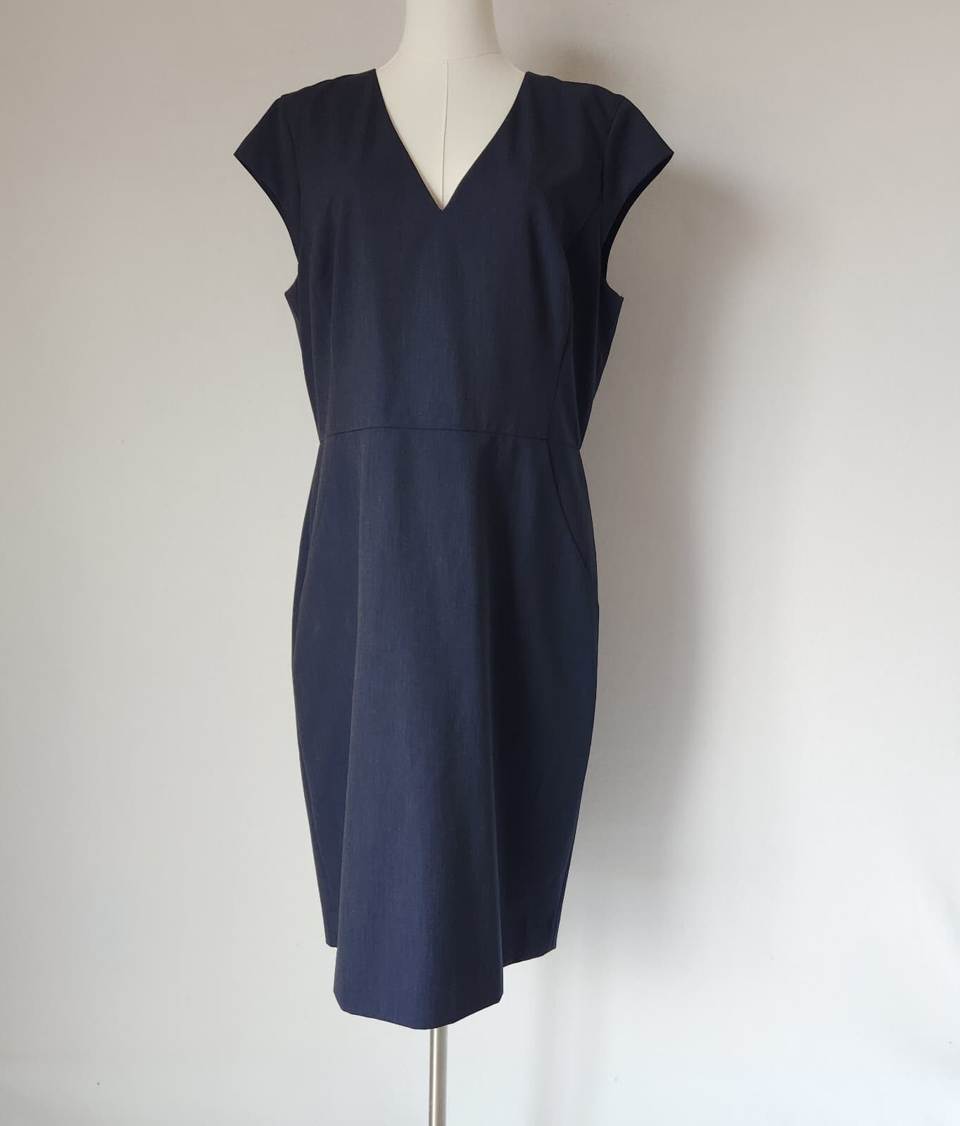 NEW Ann Taylor Sheath Dress Knee Length V-Neck Cap Sleeve Stretch Navy Blue 14 - Thumbnail 4