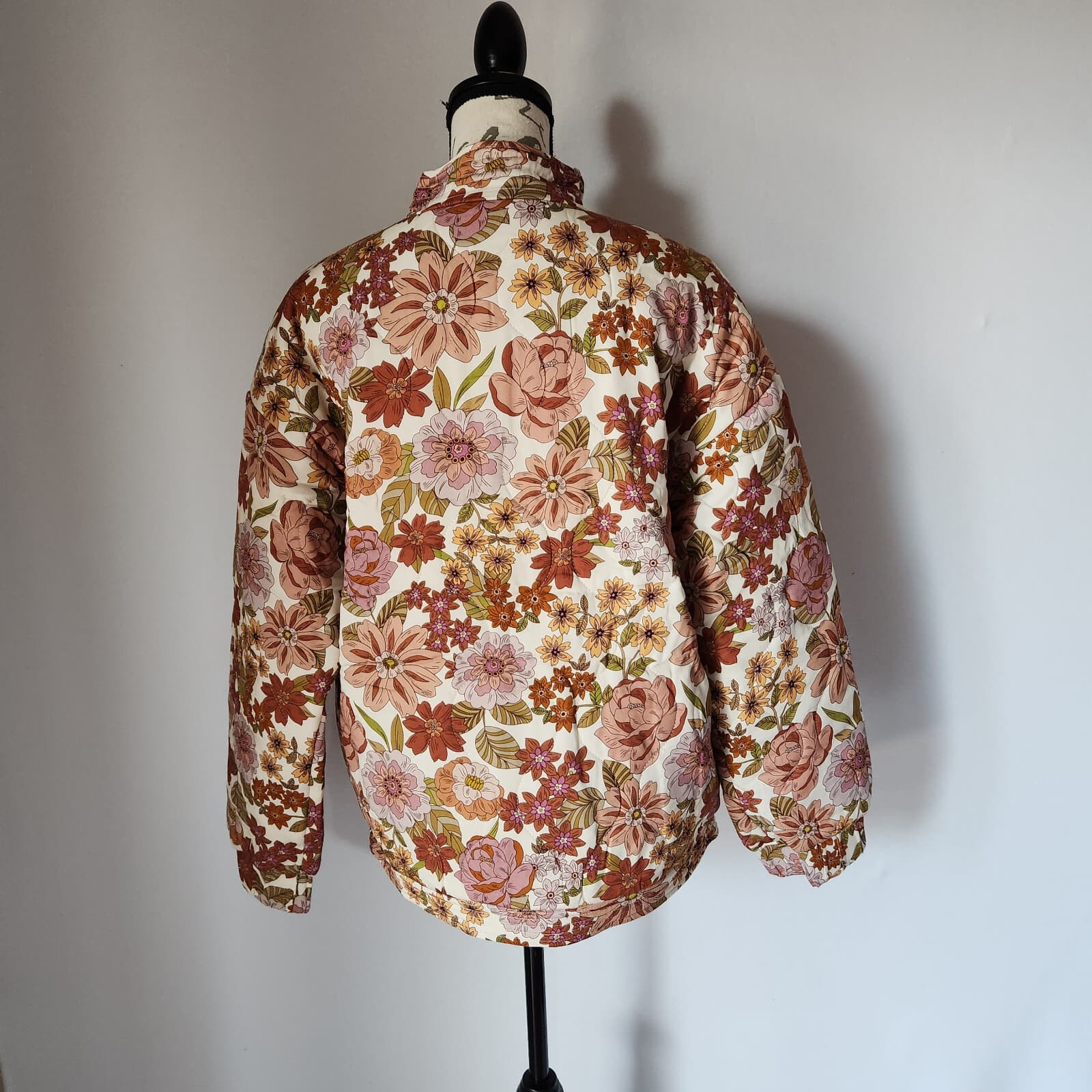 NWT Salt Water Luxe Garden at Dawn Floral Quilted Jacket Snap Pocket Sz.XL $128 - Thumbnail 9