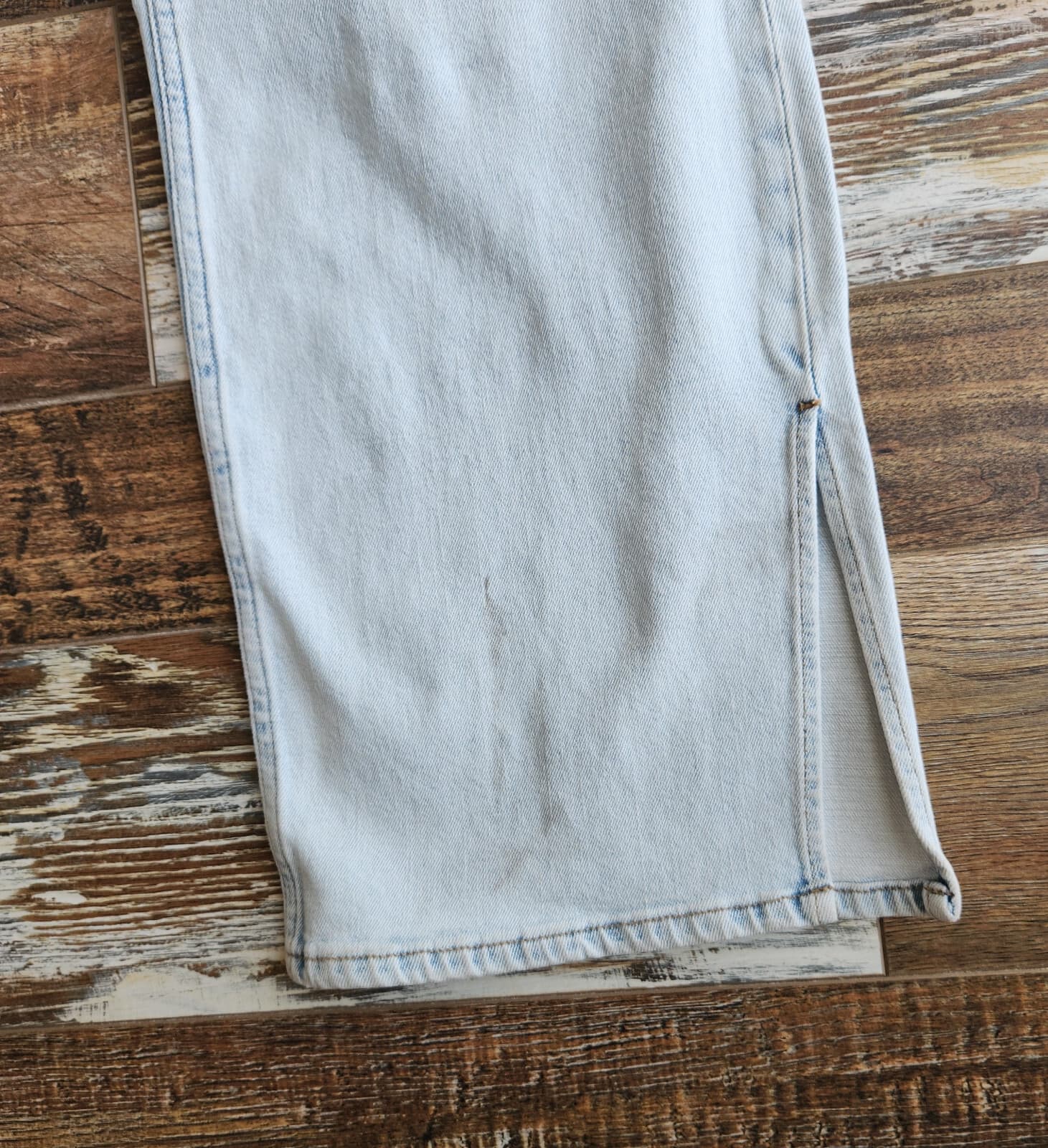 NWT Abercrombie & Fitch Curve Love Slim Straight Ultra High Rise Jean Split 36 - Thumbnail 3