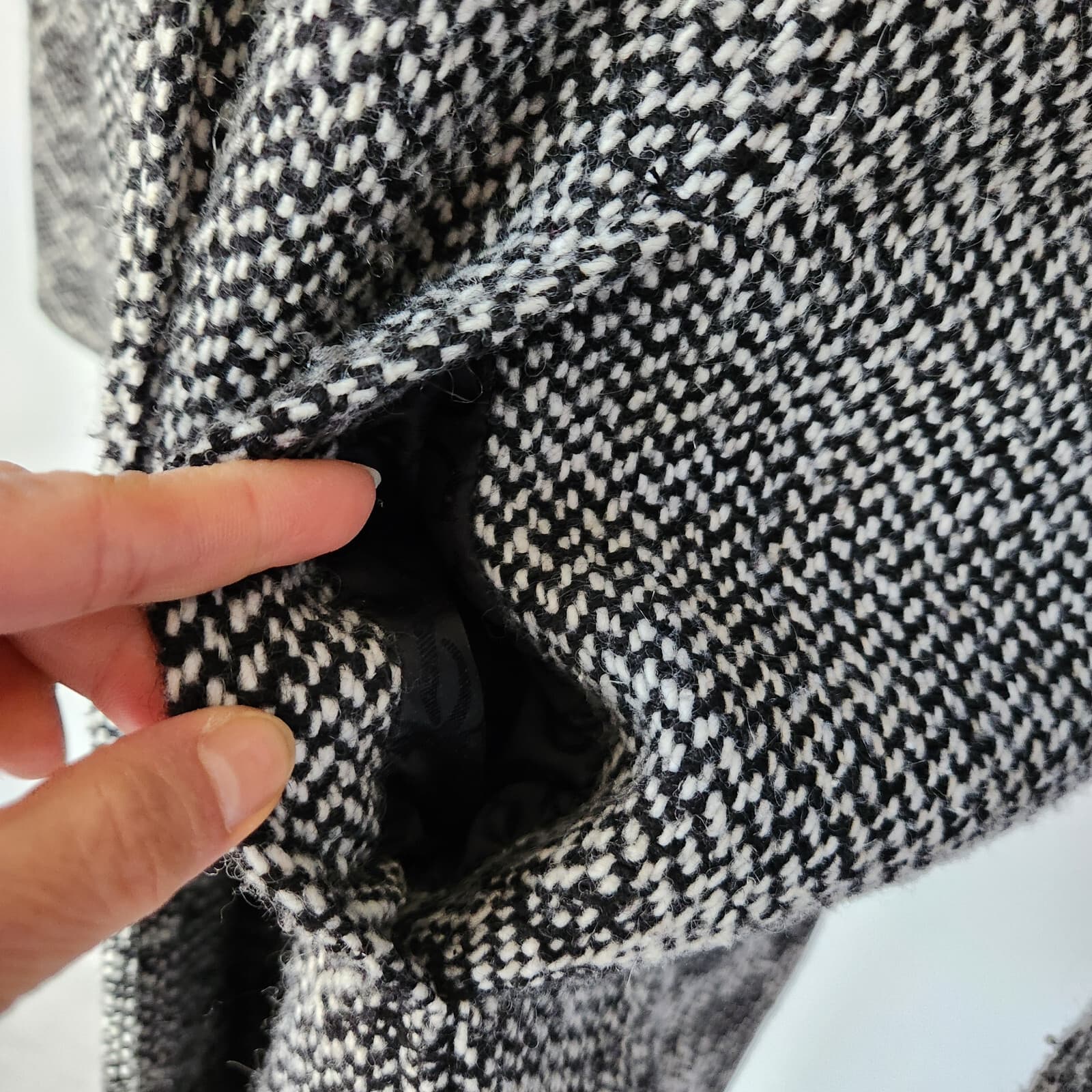 Vintage GUESS Los Angeles 1981 Wool Blend Tweed Double-Breasted Pea Coat Black L - Thumbnail 6