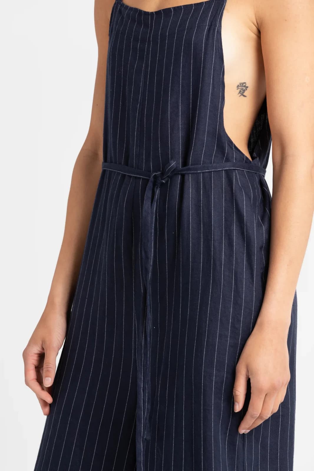 ALEMBIKA Linen Pinstripe Wide Leg Capri Jumpsuit Tie-Waist Pocket Navy Blue Sz.S - Thumbnail 3