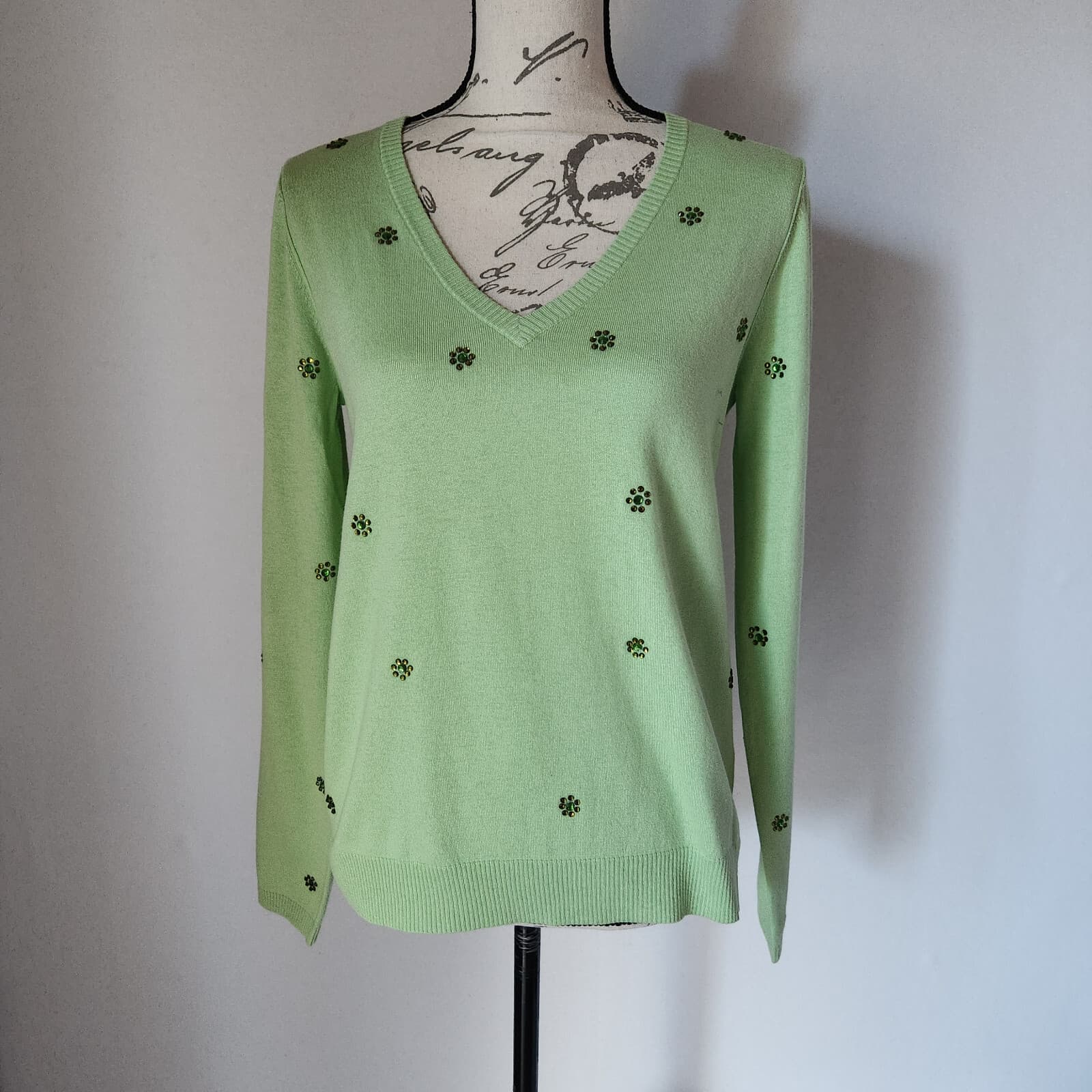 NWoT BEA YUK MUI Crystal Embellished Silk Cotton Sweater V-Neck Green Women's 44 - Thumbnail 2