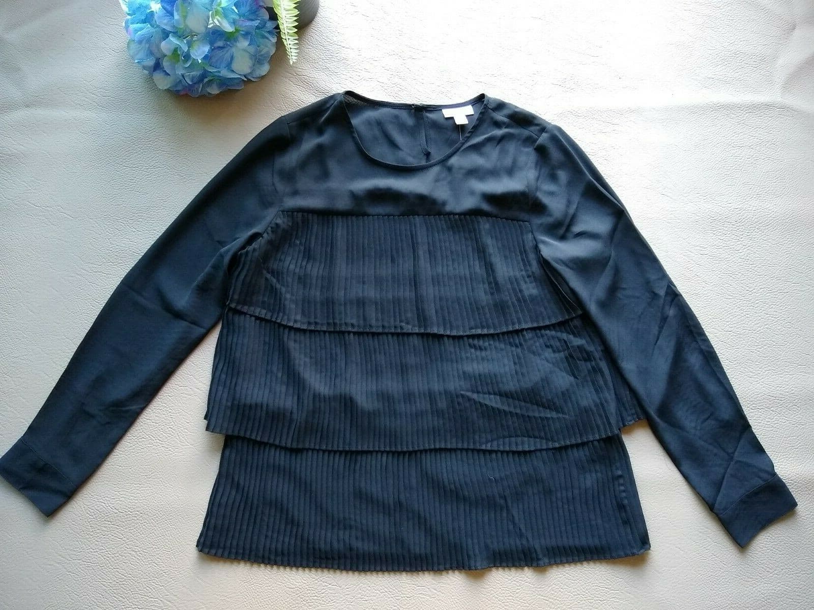 NWT J.JILL Pleat Layered Chiffon Top Blouse Long Sleeves Black Women Small $99 - Thumbnail 5
