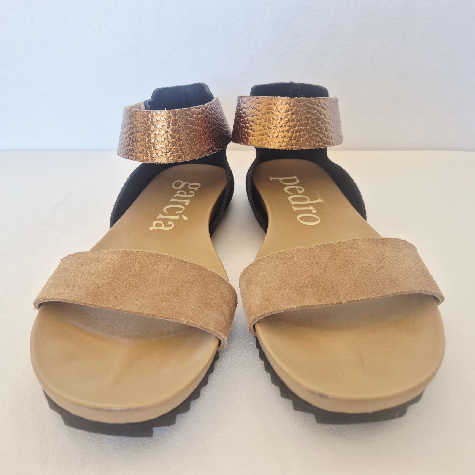 Pedro Garcia Jalila Flat Ankle Strap Sandals Gold Metallic Pebble Leather EU41 - Thumbnail 5