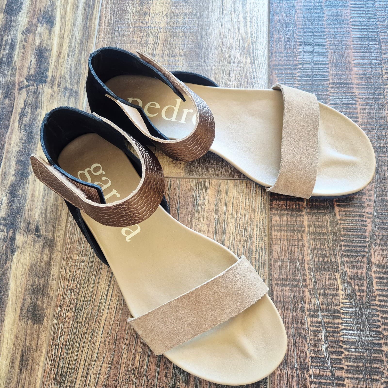 Pedro Garcia Jalila Flat Ankle Strap Sandals Gold Metallic Pebble Leather EU41 - Thumbnail 2