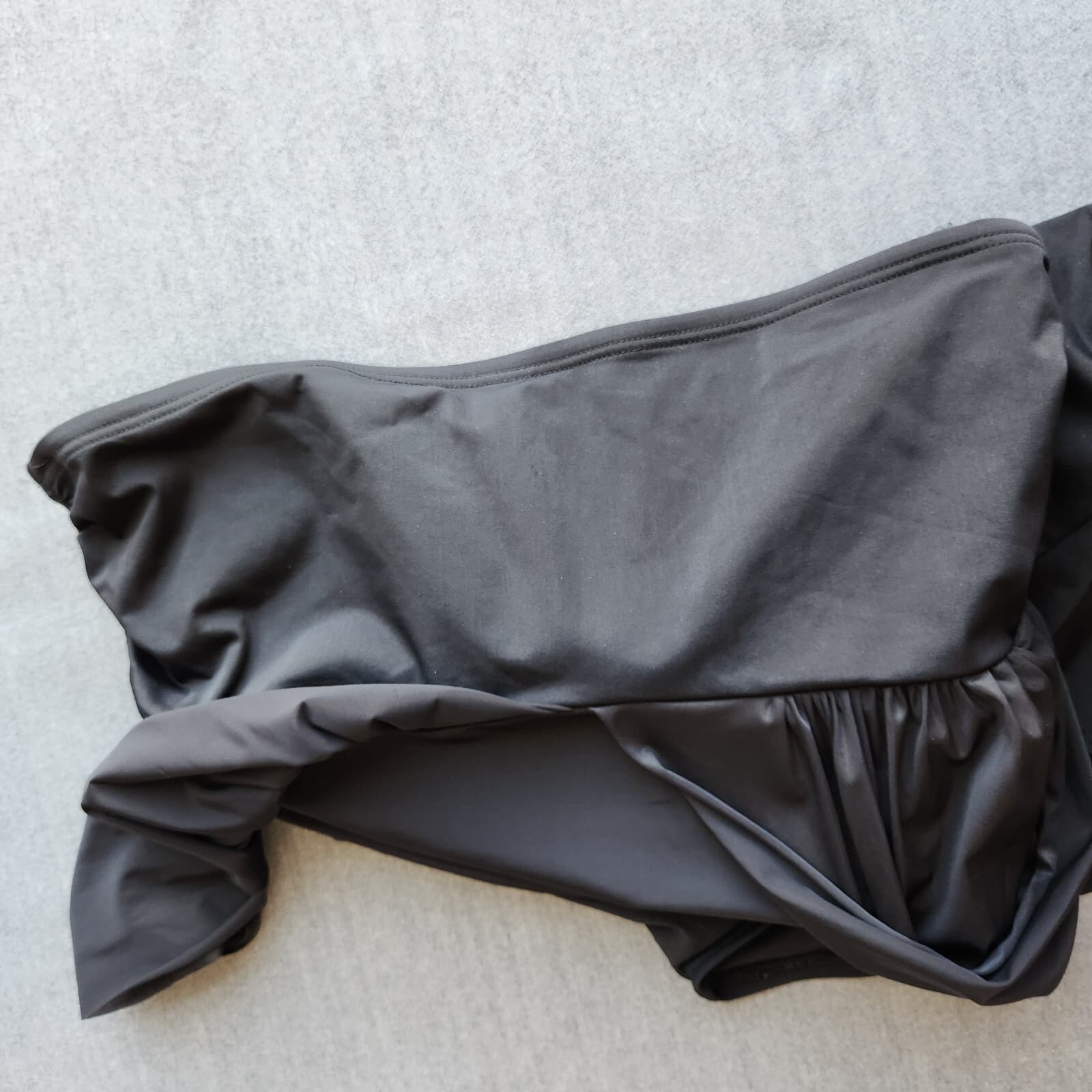 Spanx One Piece Swimsuit Bandeau-Bra Stretch Sheer Slimming Black Sz.10 - Thumbnail 7