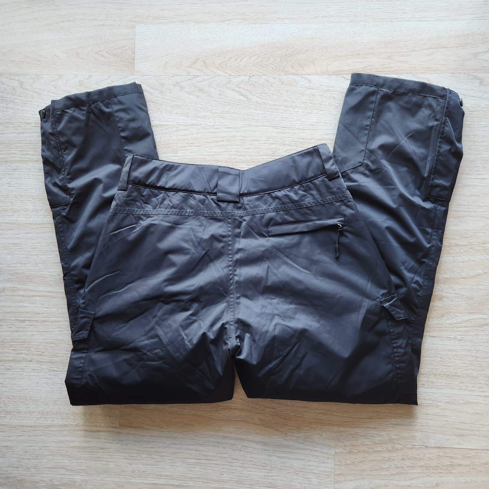 NWT WULFUL Snowboard Ski Pants Insulated Waterproof Cargo Pocket Black Women L - Thumbnail 8