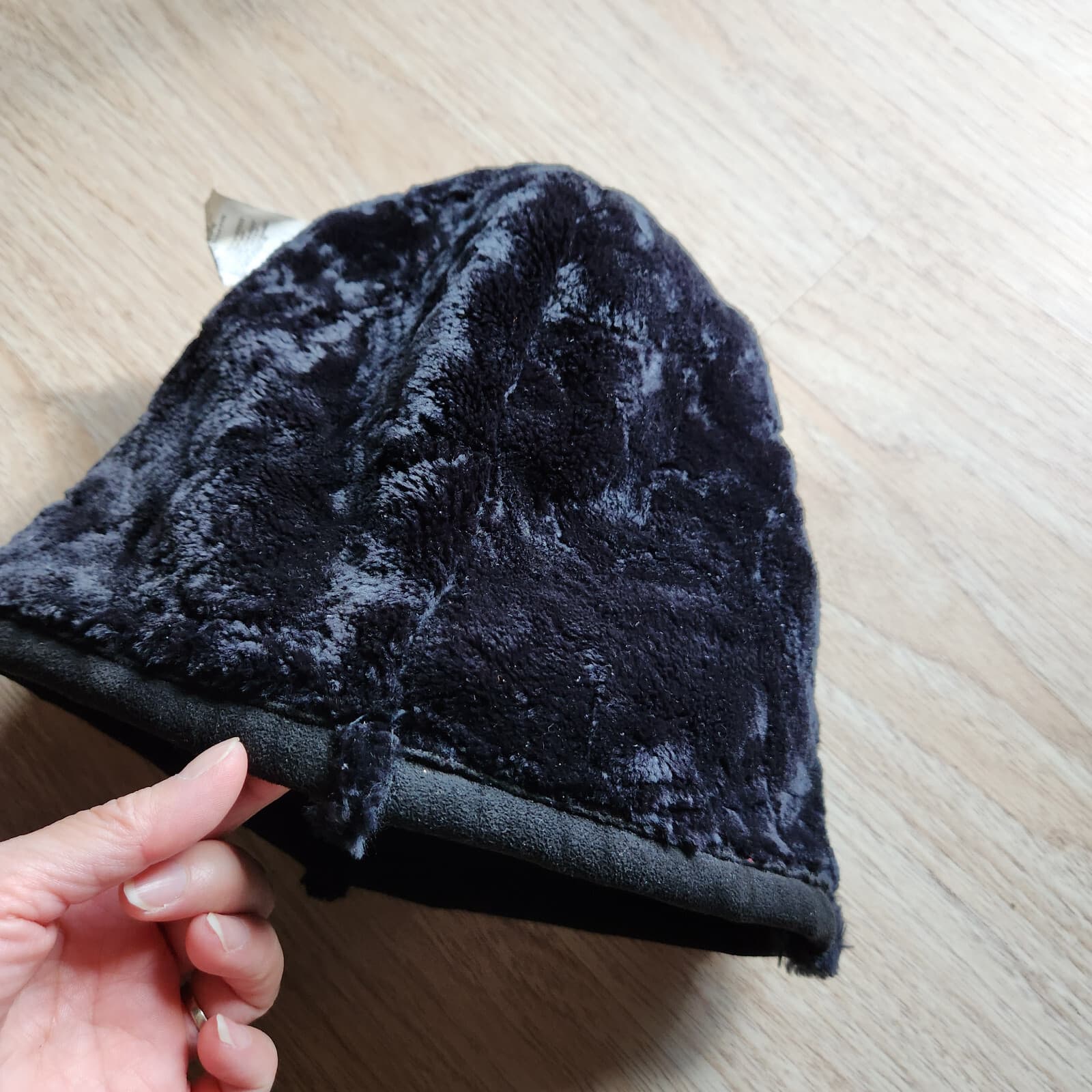 Linda Lundstrom Faux Fur Lining Winter Bucket Hat Black Women's S Made in Canada - Thumbnail 5