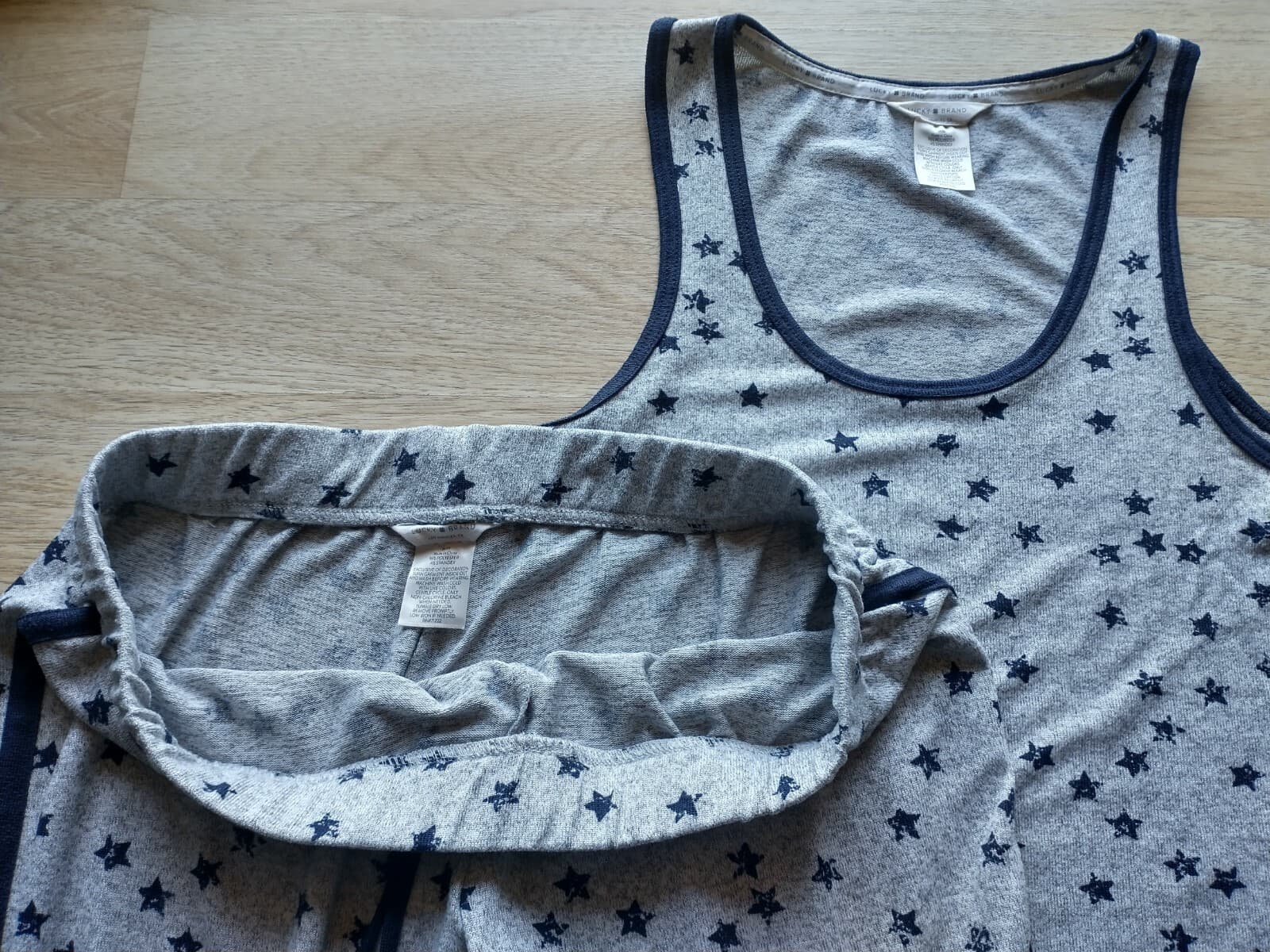 Lucky Brand 2 Piece Pajama Set Tank Top Pants Stars Printed Gray Blue Sz.M - Thumbnail 4