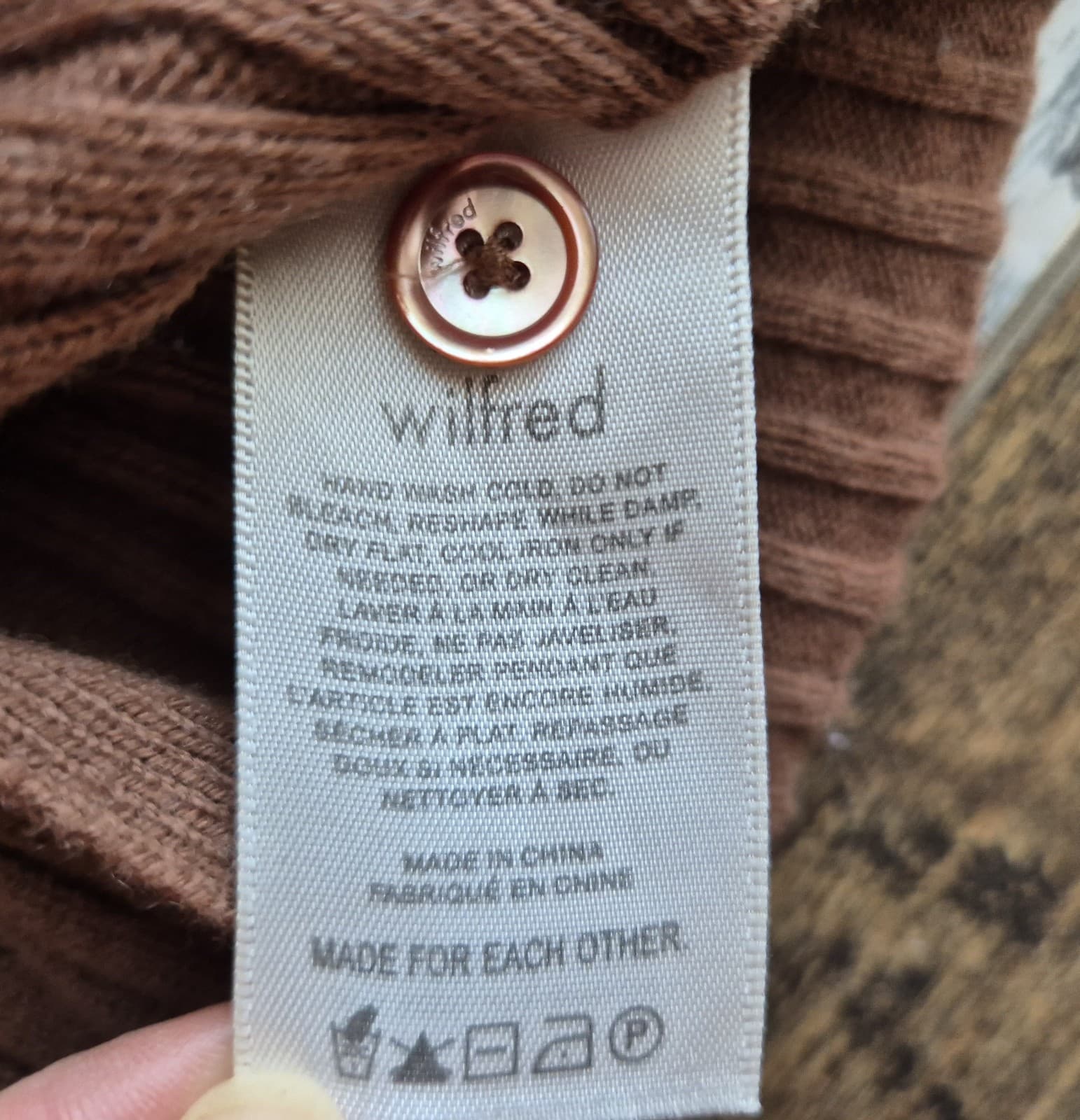 Aritzia Wilfred Size L Manila Wool Blend Ribbed Cropped Cardigan Button Brown - Thumbnail 10
