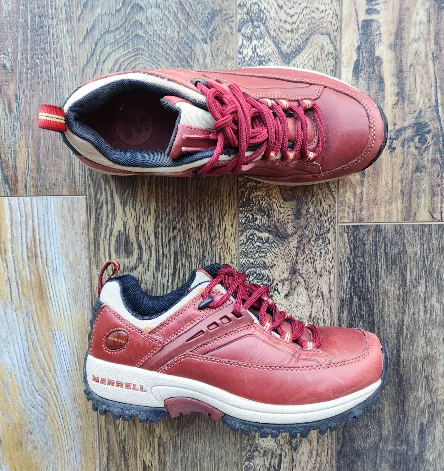 Merrell Women's 6.5 Leather Hiking Travel Shoes Air-Cushion Lace-Up Vie Red Bean - Thumbnail 3