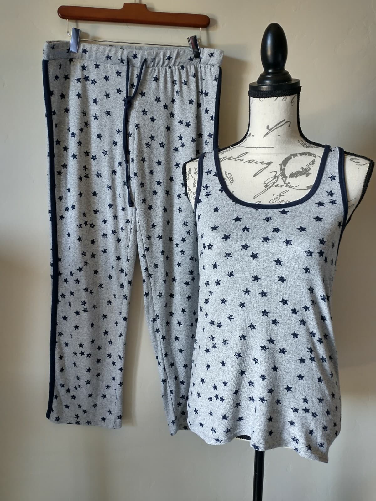 Lucky Brand 2 Piece Pajama Set Tank Top Pants Stars Printed Gray Blue Sz.M - Thumbnail 2