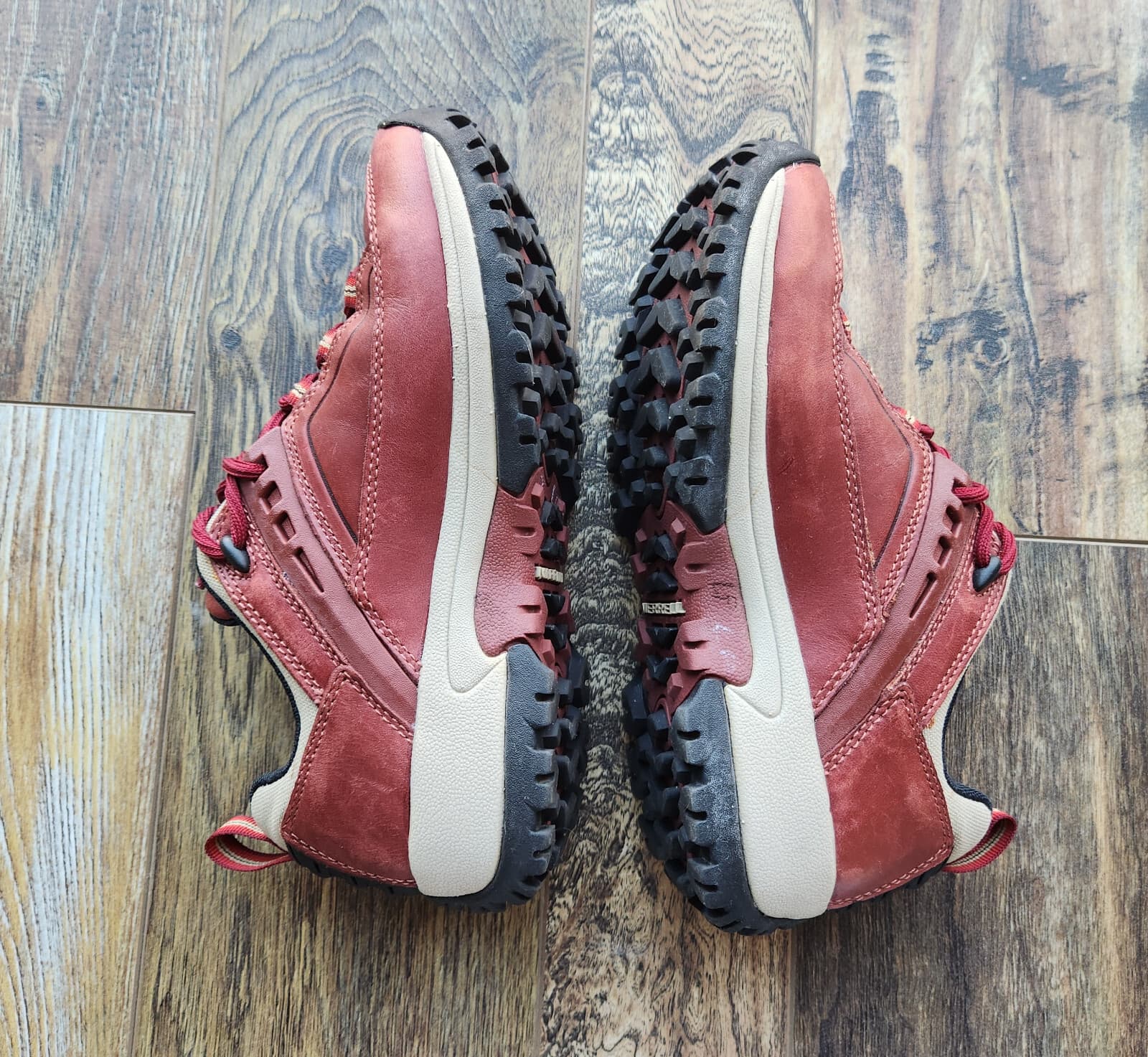 Merrell Women's 6.5 Leather Hiking Travel Shoes Air-Cushion Lace-Up Vie Red Bean - Thumbnail 5