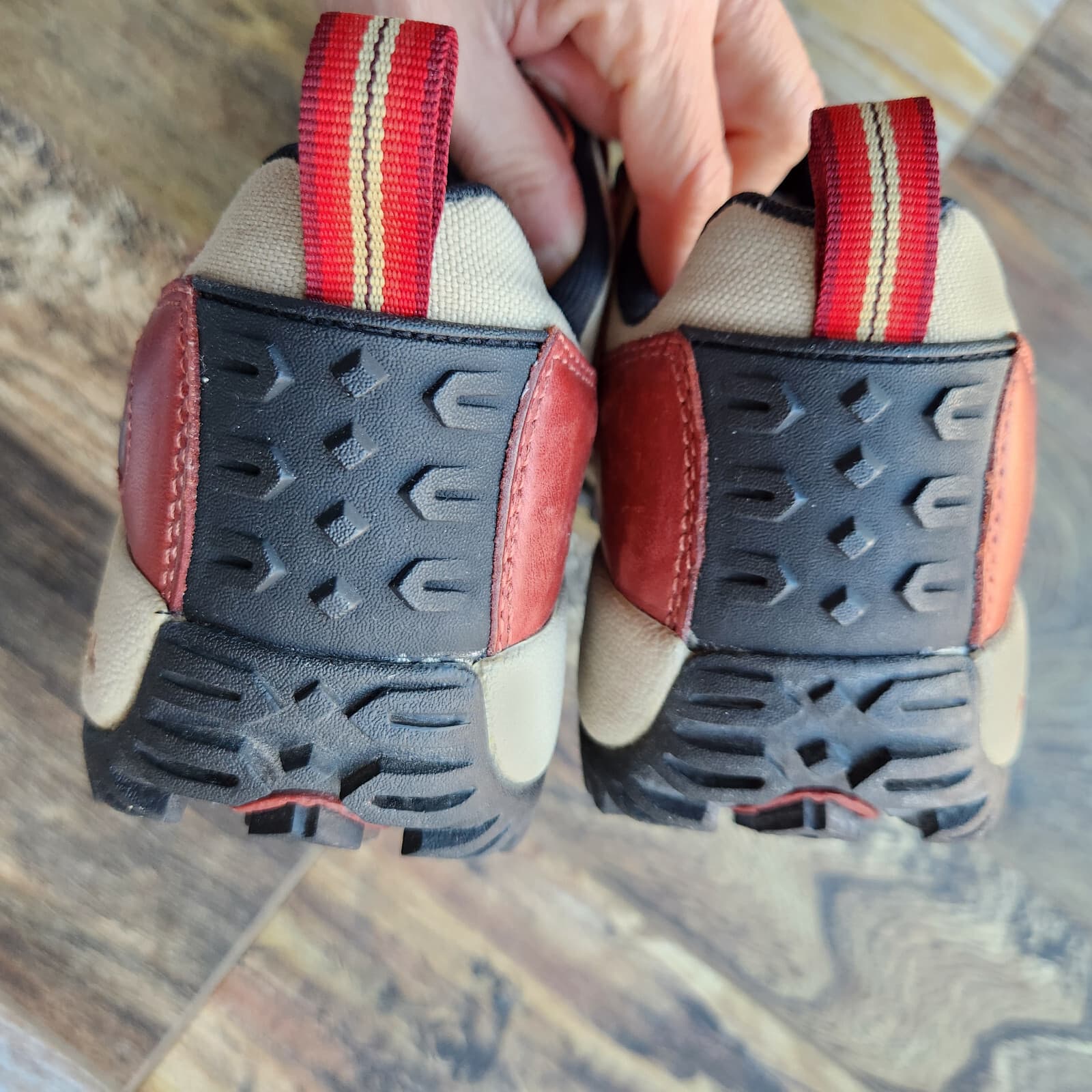 Merrell Women's 6.5 Leather Hiking Travel Shoes Air-Cushion Lace-Up Vie Red Bean - Thumbnail 8
