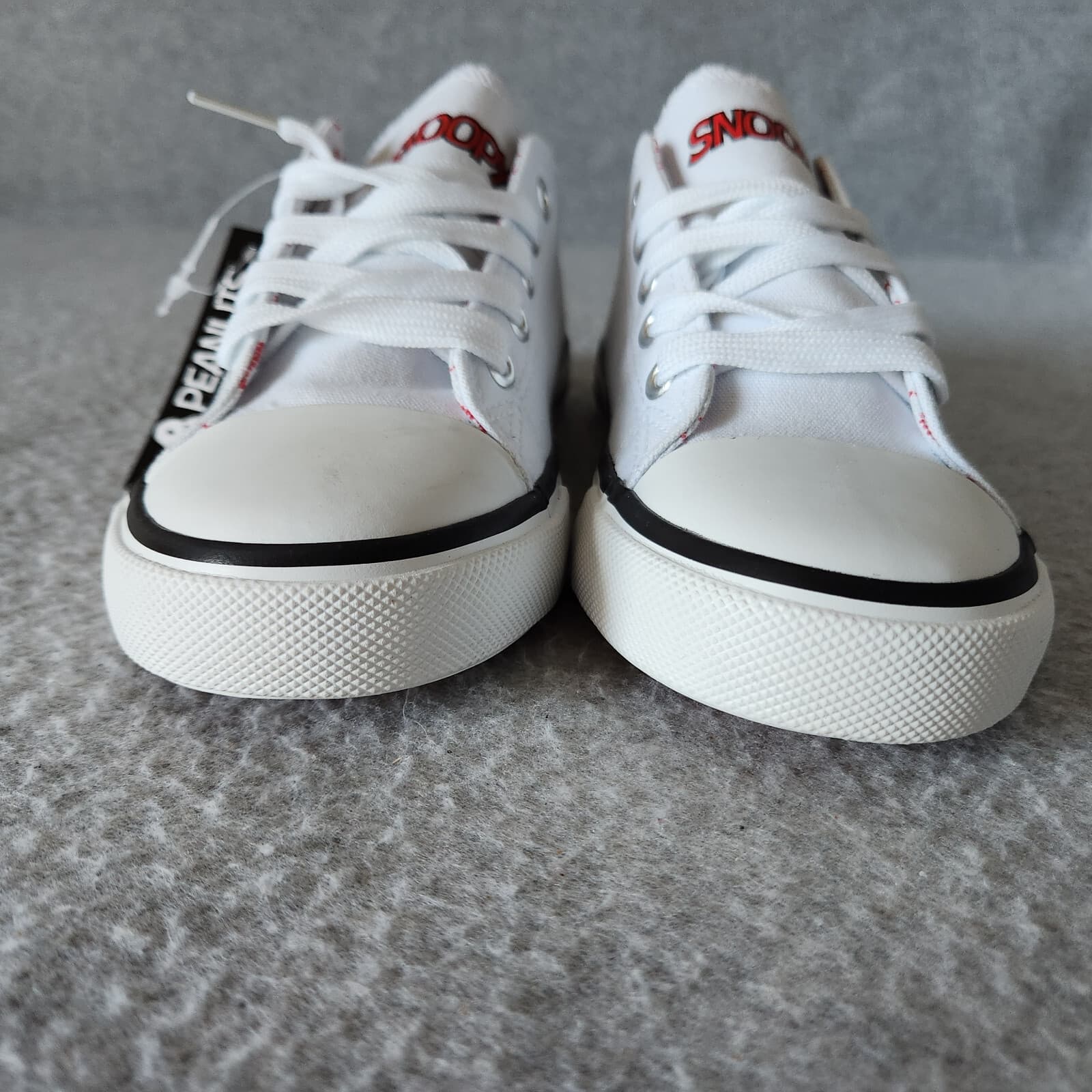 NWoB Peanuts Snoopy Hearts Canvas Sneakers Lace-Up White Youth US2 - Thumbnail 9