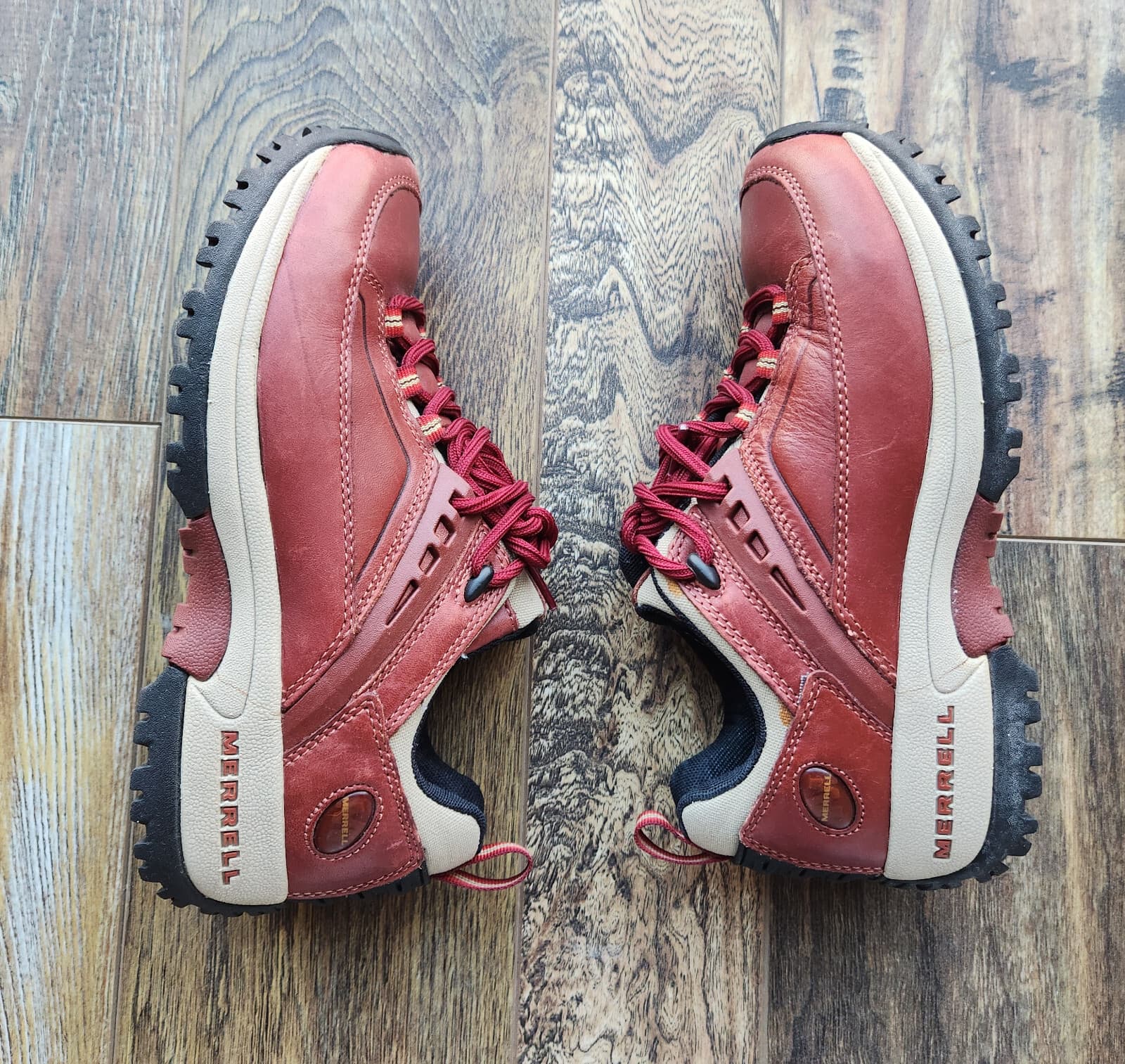 Merrell Women's 6.5 Leather Hiking Travel Shoes Air-Cushion Lace-Up Vie Red Bean - Thumbnail 4
