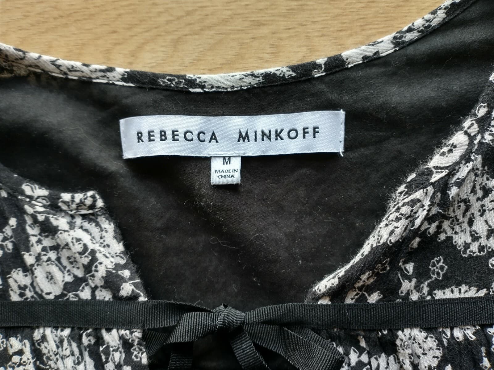 REBECCA MINKOFF Rayon Floral Boho Top Long Puff Sleeve Black White Sz.M - Thumbnail 7