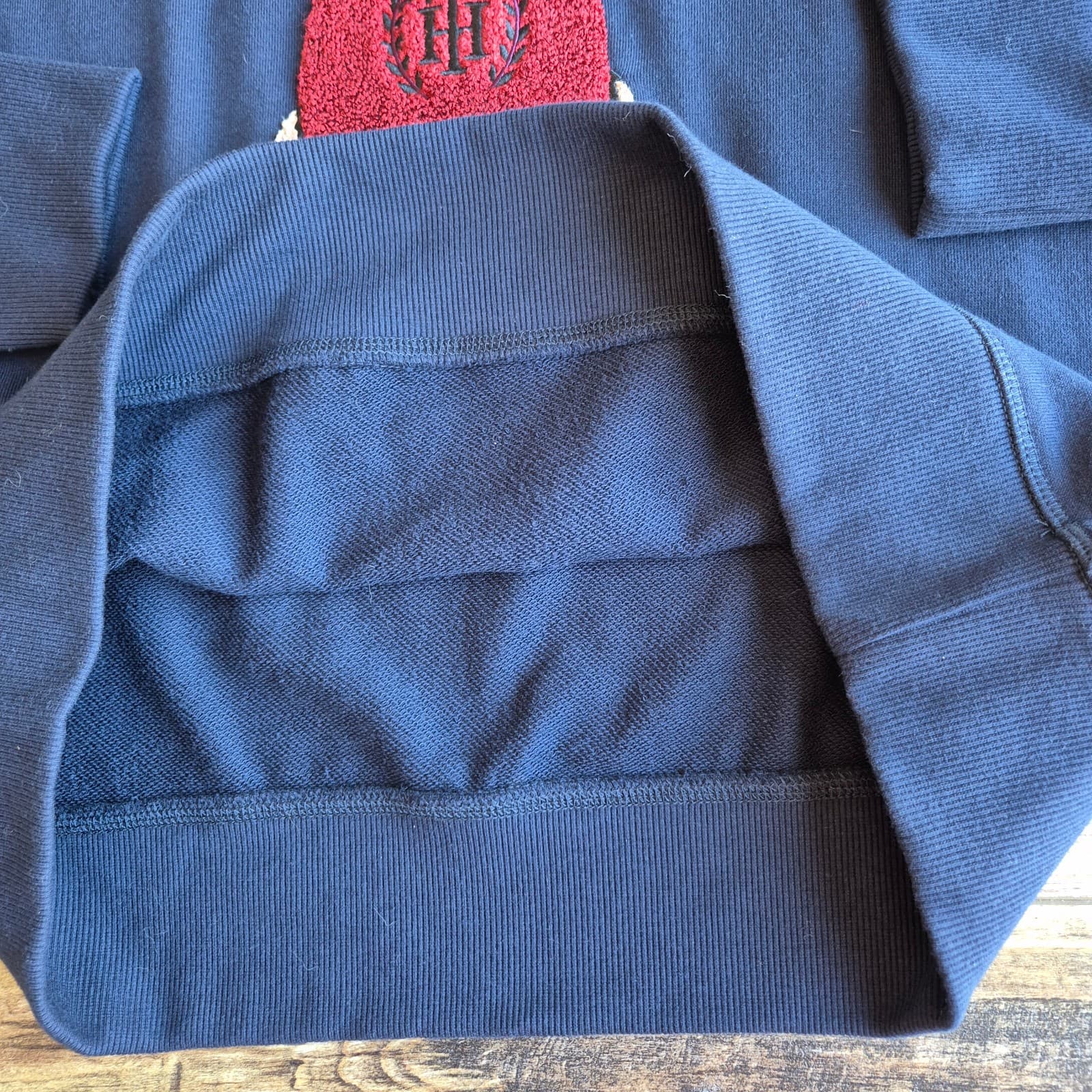 Tommy Hilfiger Polar Bear Embroidered Terry Knit Crewneck Sweatshirt Blue S/M - Thumbnail 8