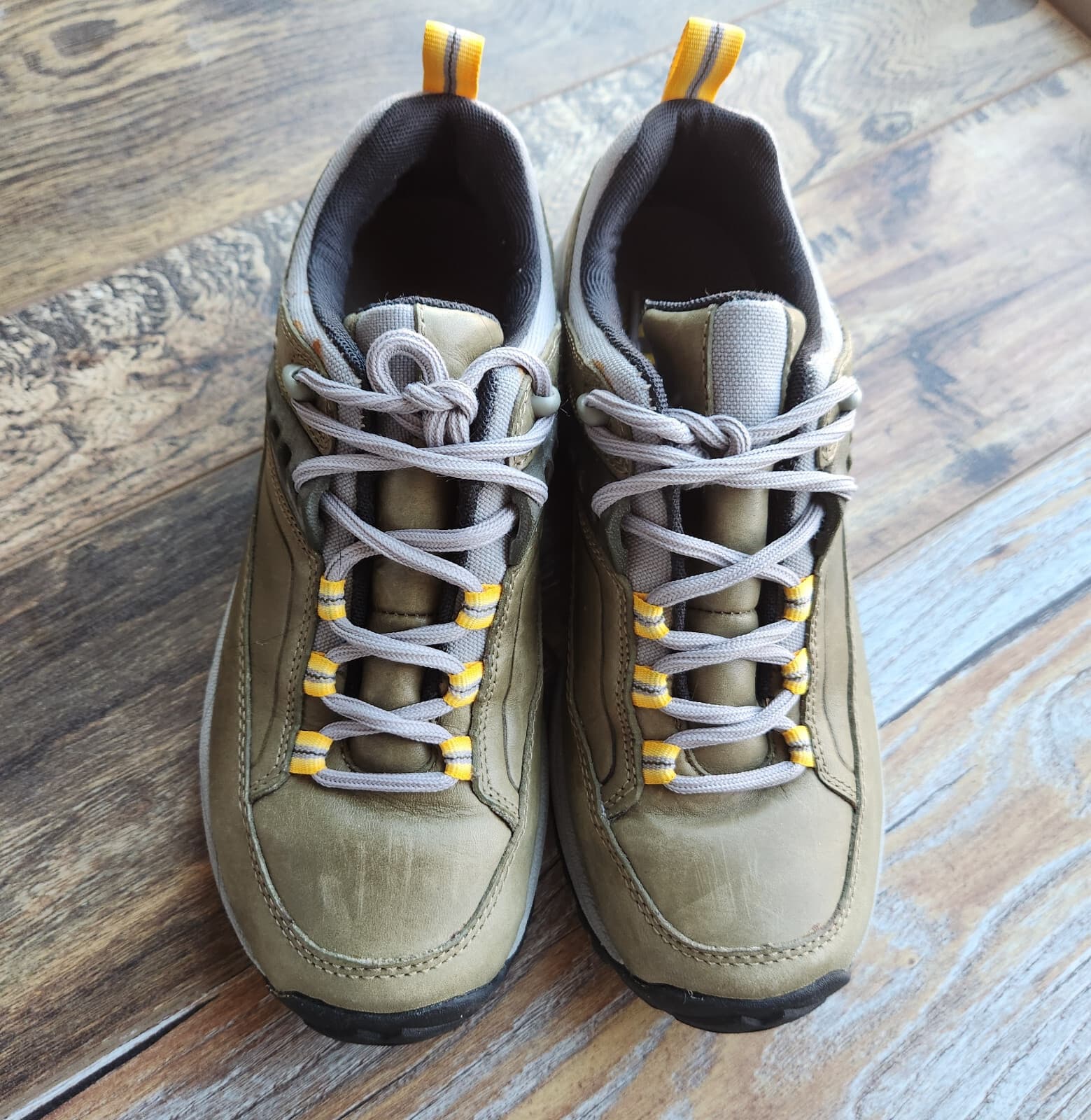 Merrell Women's 6.5 Leather Hiking Travel Shoes Air-Cushion Lace Vie Deep Olive - Thumbnail 4