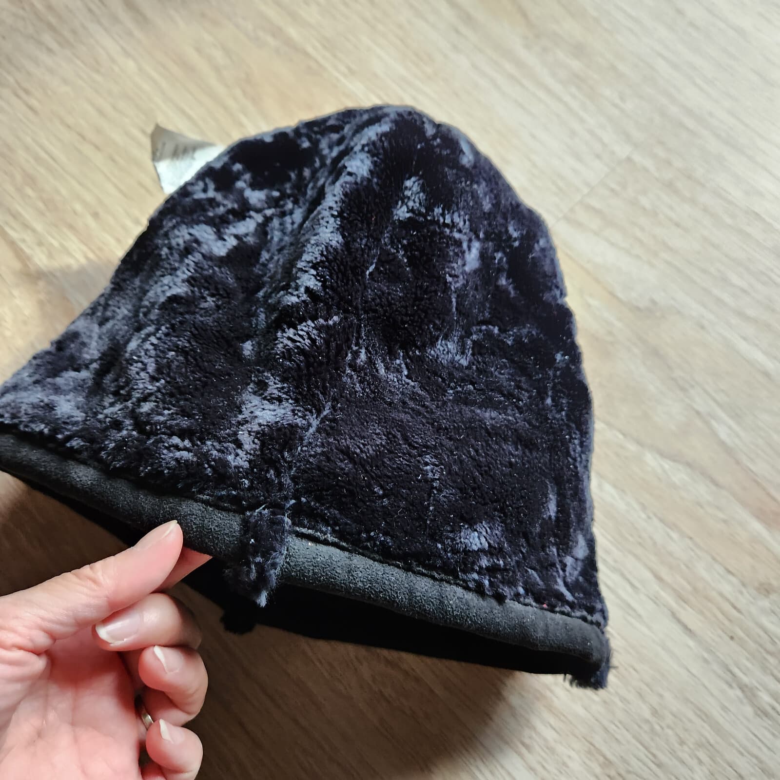 Linda Lundstrom Faux Fur Lining Winter Bucket Hat Black Women's S Made in Canada - Thumbnail 6