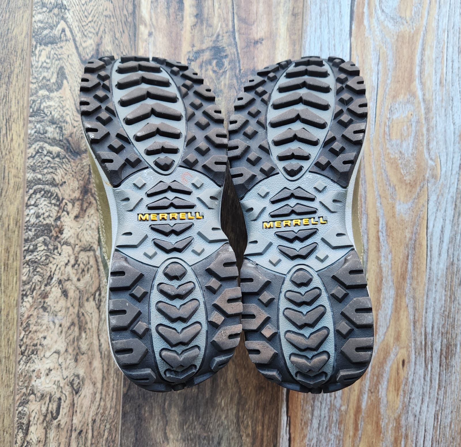 Merrell Women's 6.5 Leather Hiking Travel Shoes Air-Cushion Lace Vie Deep Olive - Thumbnail 7