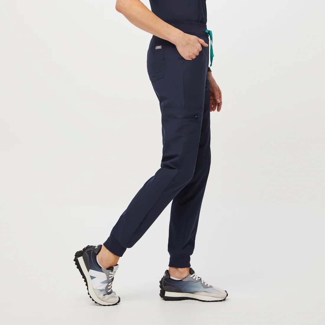 FIGS High Waisted Zamora FREEx Lined Jogger Scrubs Pants Pocket Blue Women's MP - Thumbnail 7