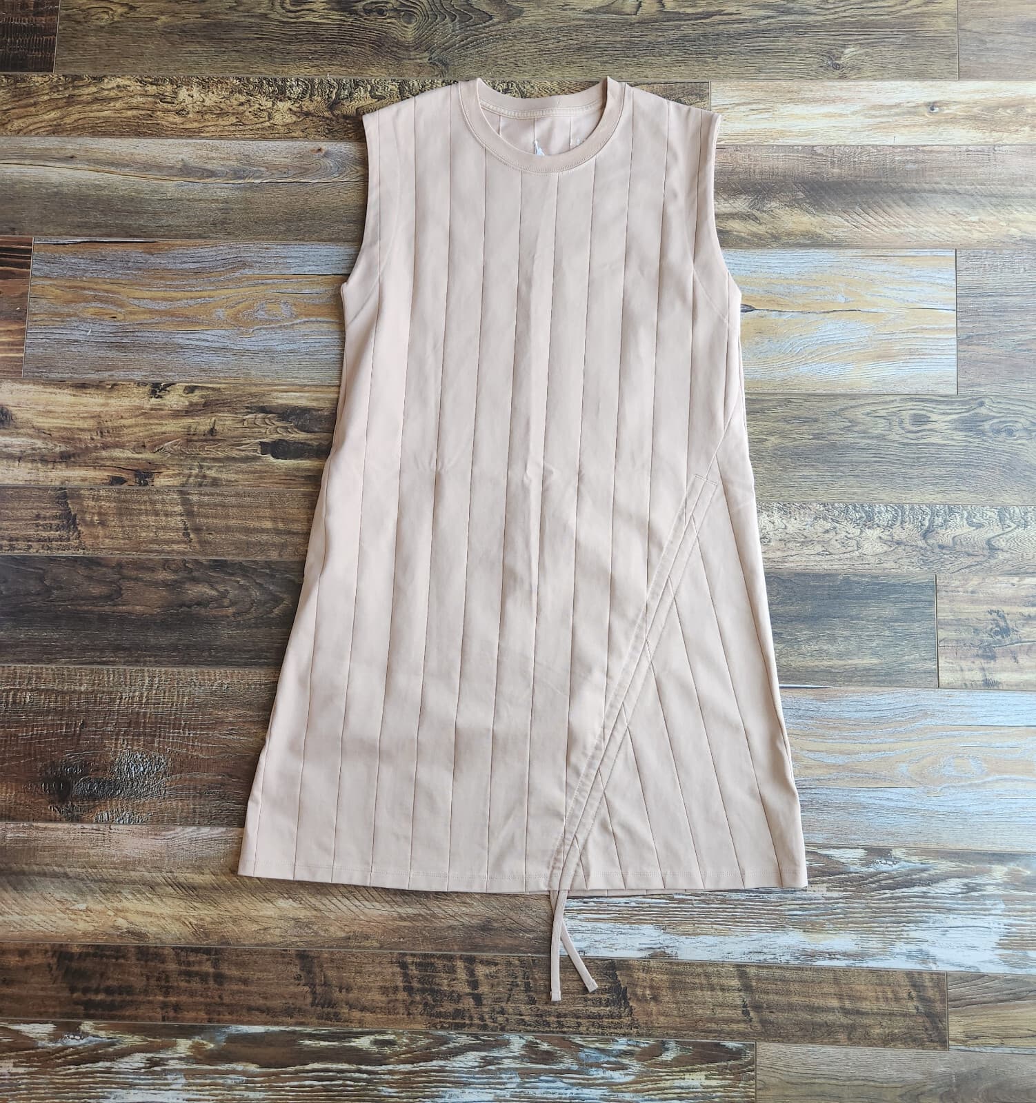 NWT NIKE JORDAN Jumpman Tank Dress Ruching-Lace Hem Pocket Crew Neck Beige Sz.L - Thumbnail 3