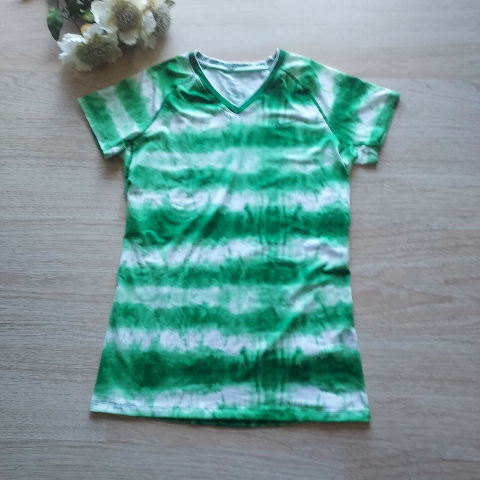 Nike Pro Combat Dri-Fit Tie-Dye T-Shirt Short Sleeve V-Neck Fitted Green Women L - Thumbnail 5