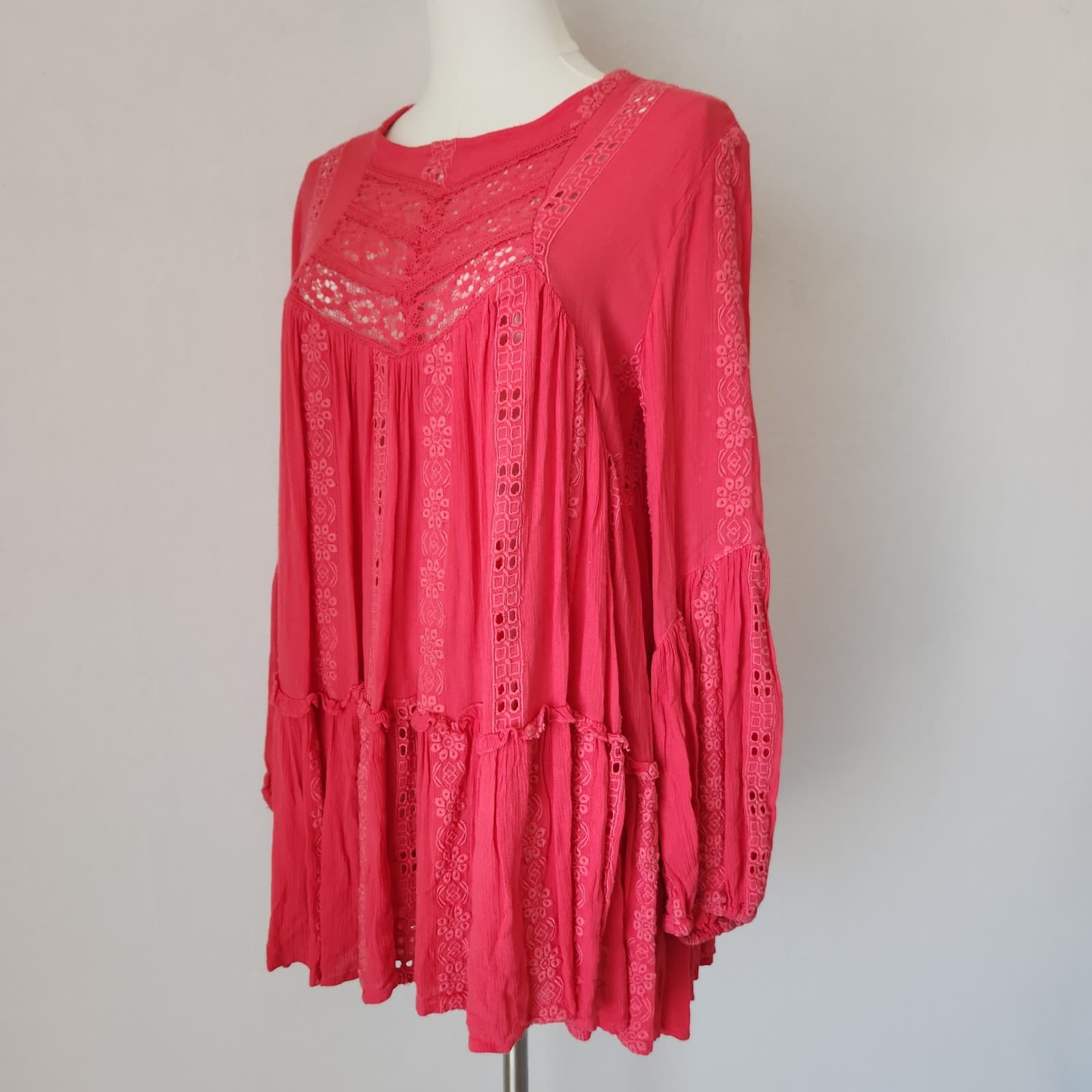 Free People Kiss Kiss Embroidered Eyelet Boho Mini Dress Long Sleeve Pink Sz.XS - Thumbnail 2