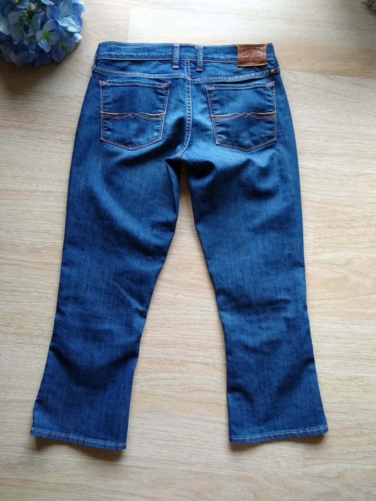 Lucky Brand Charlie Baby Boot Crop Jean Stretch Zip Blue Sz.2/26 - Thumbnail 4