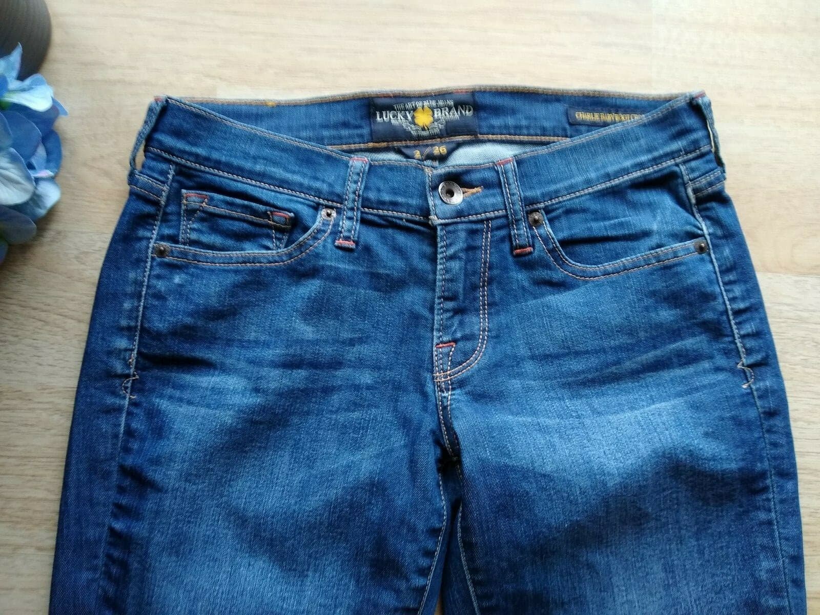 Lucky Brand Charlie Baby Boot Crop Jean Stretch Zip Blue Sz.2/26 - Thumbnail 3
